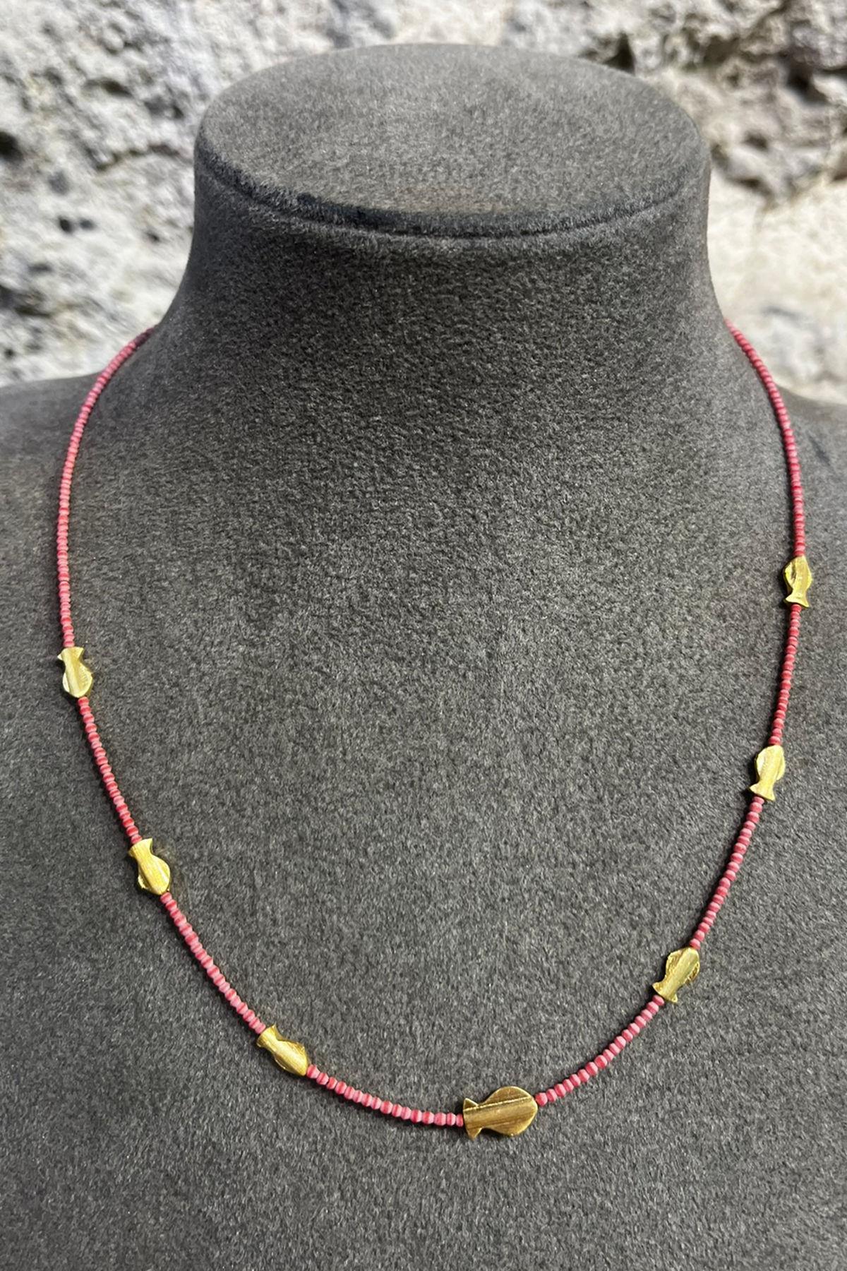 Mercan Taşlı Balık Model Gümüş Kolye By-8692