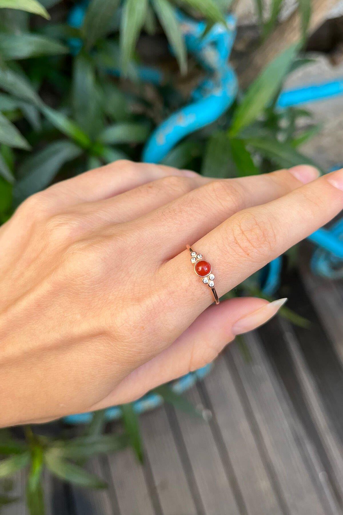 Mercan Taşlı Gümüş Yüzük By-8044