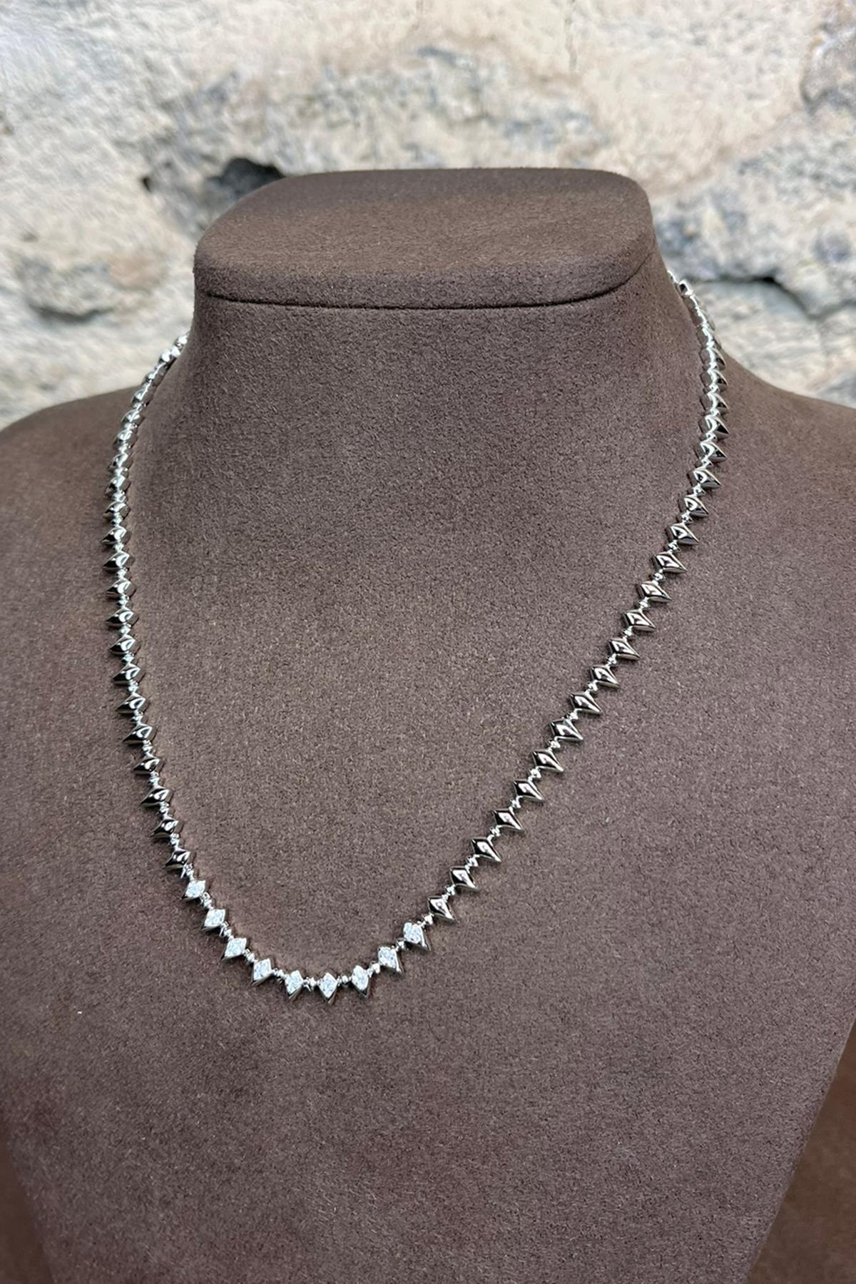 Modern Taşlı Gümüş Kolye By-9031