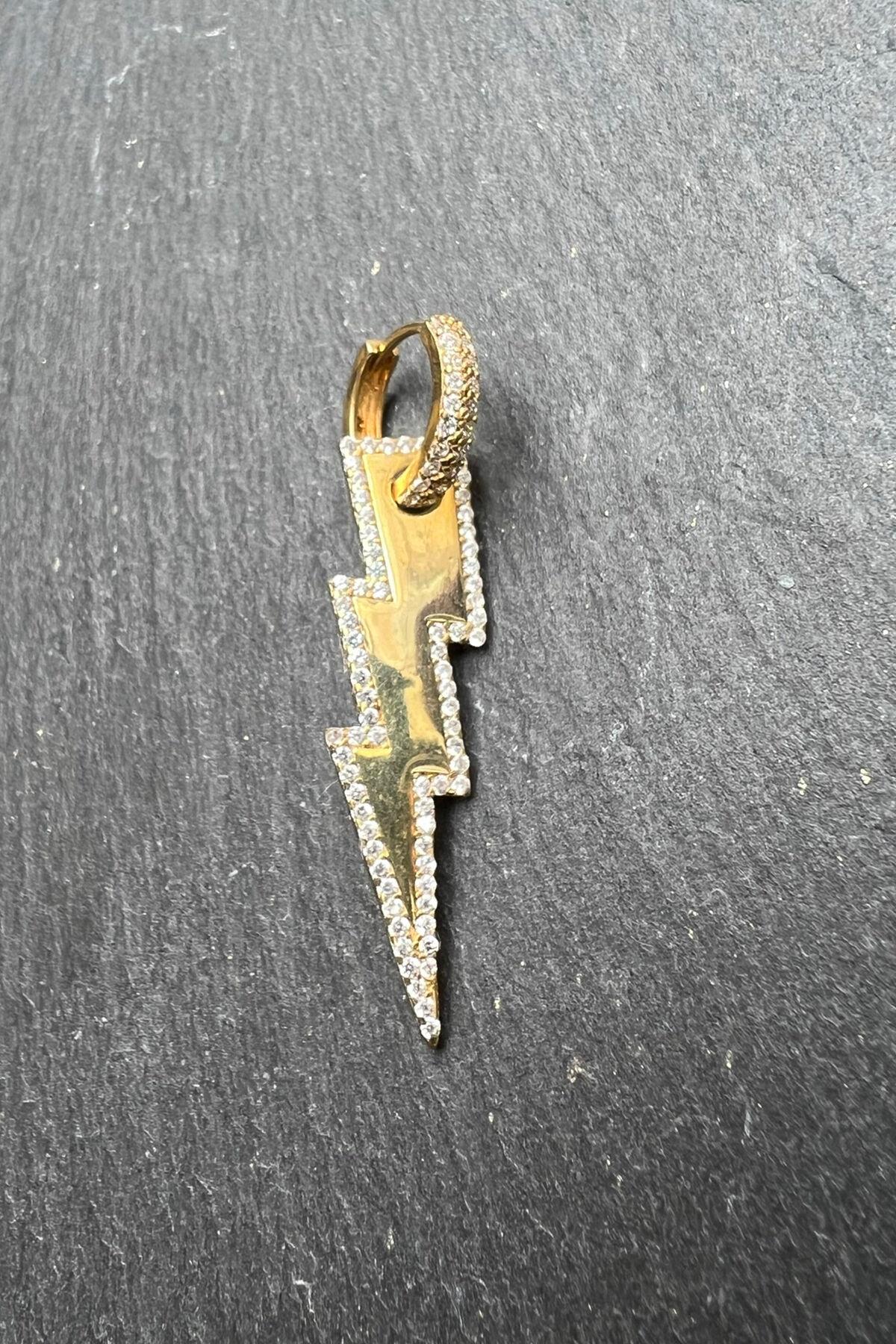 Şimşek Desenli Taşlı Gümüş Küpe By-6261