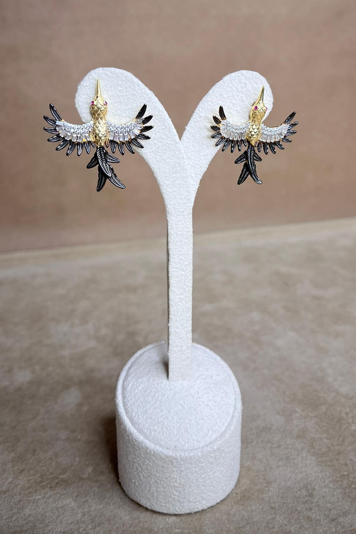 Sinek Kuşu Model Taşlı Gümüş Küpe By-8931