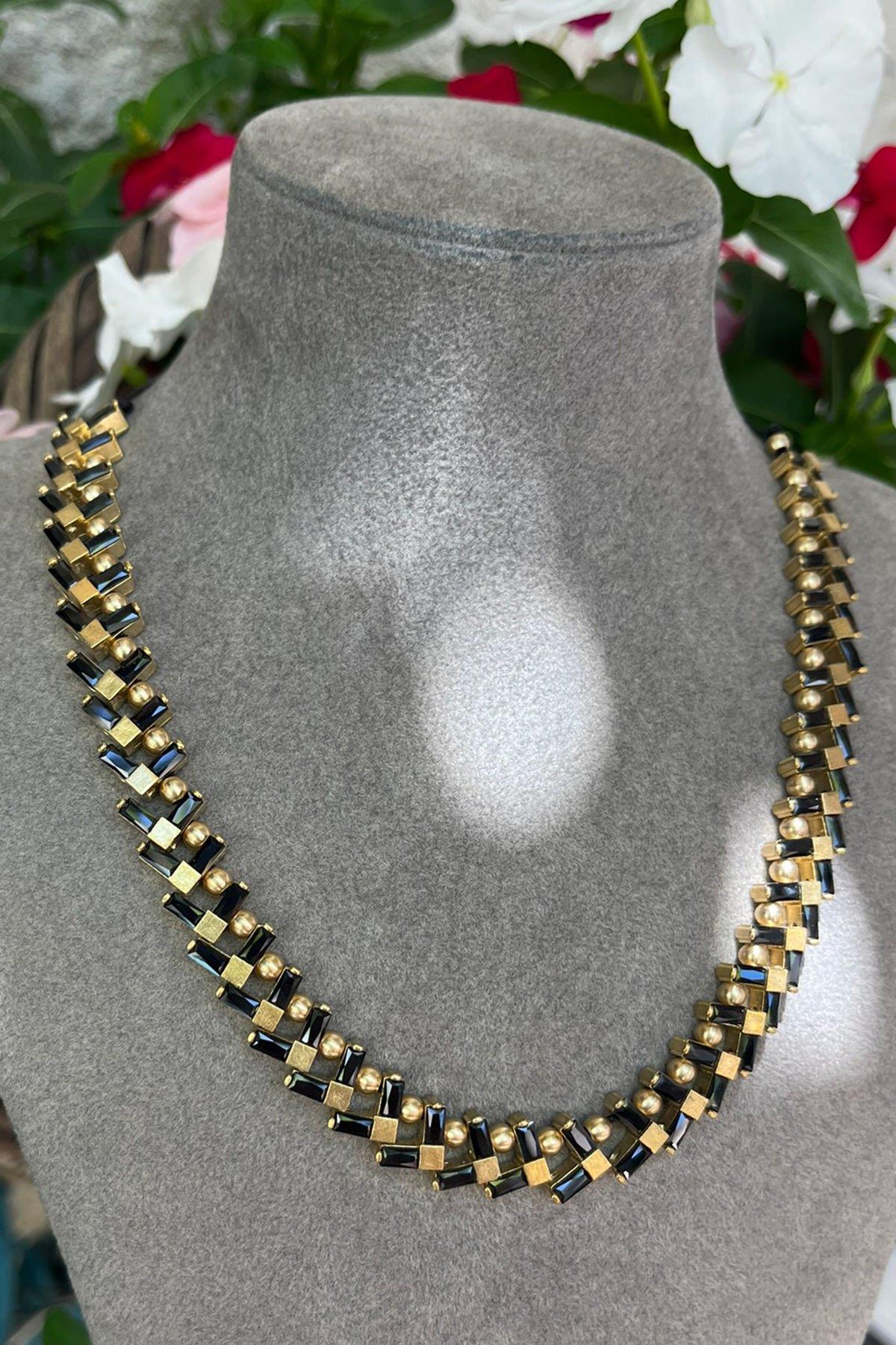 Siyah Baget Taşlı Bronz Kolye By-8548