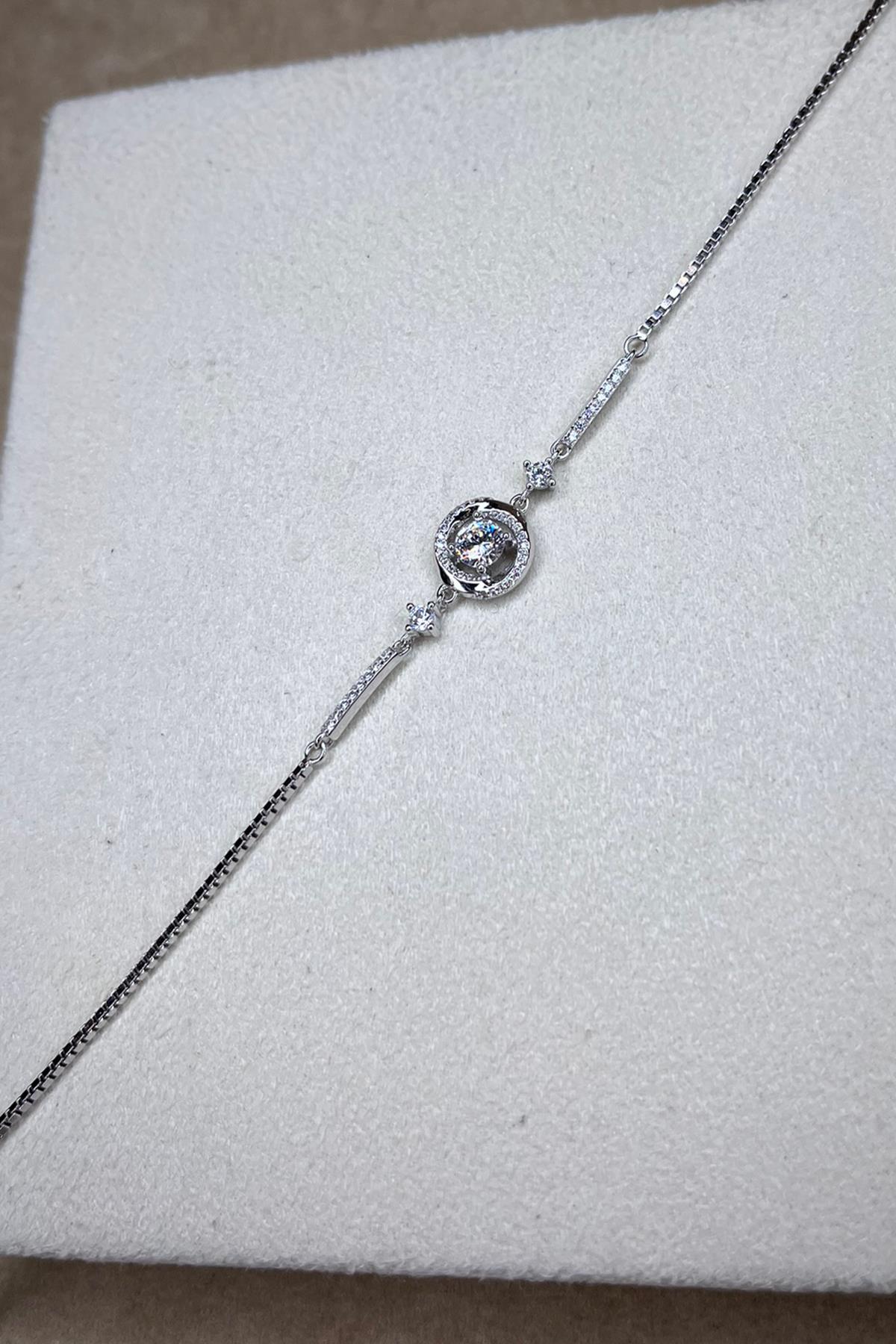 Taşlı Yuvarlak Model Gümüş Bileklik By-8977