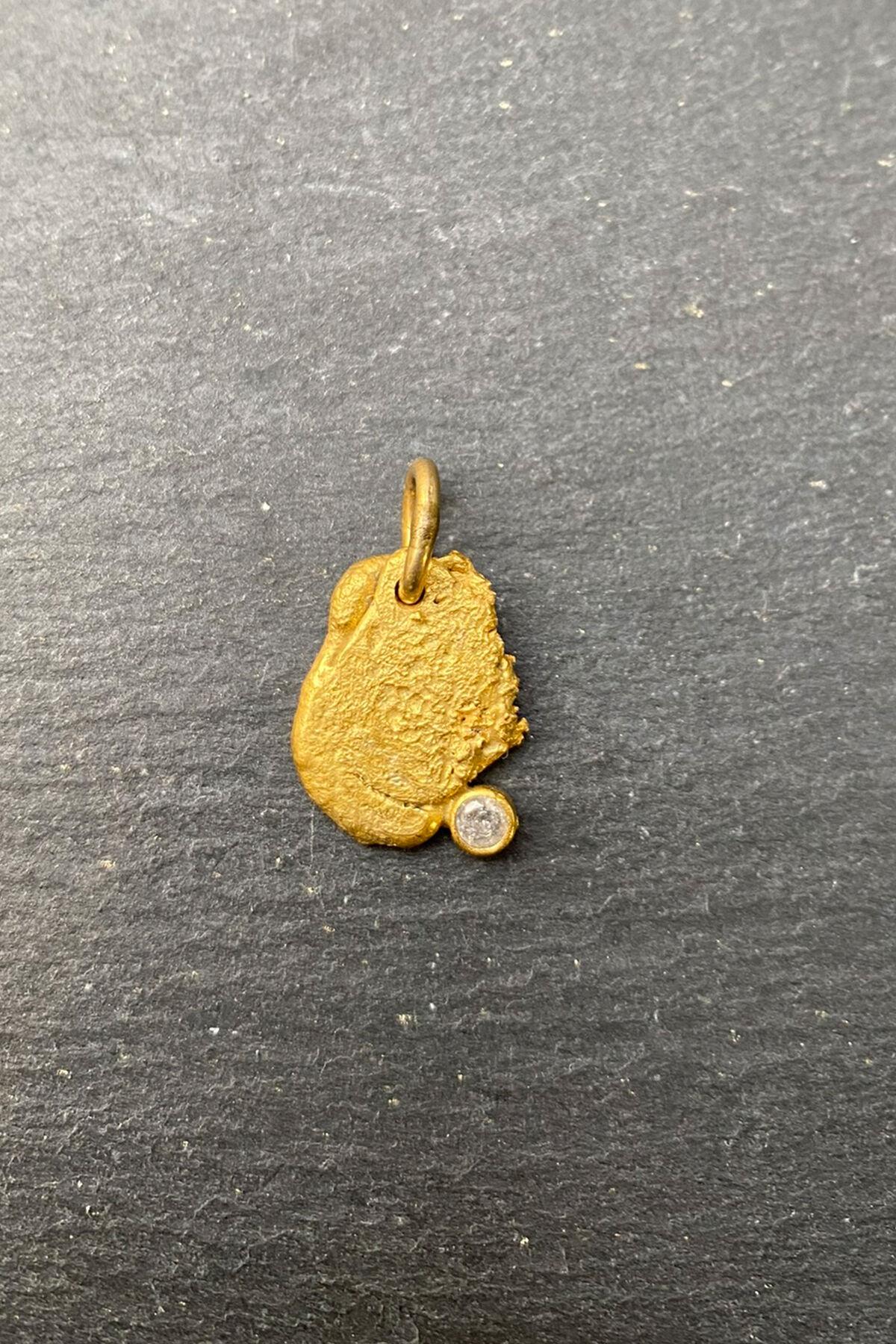 Tek Taşlı Bronz Kolye Ucu By-6204