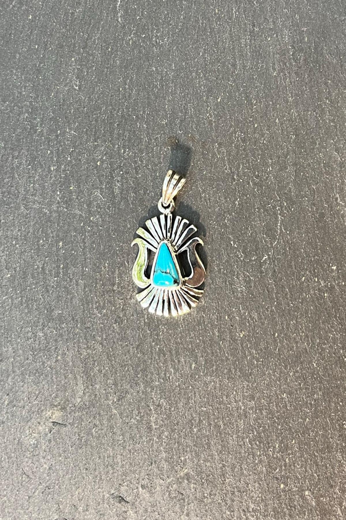 Turkuaz Taşlı Gümüş Erkek Kolye Ucu By-7633