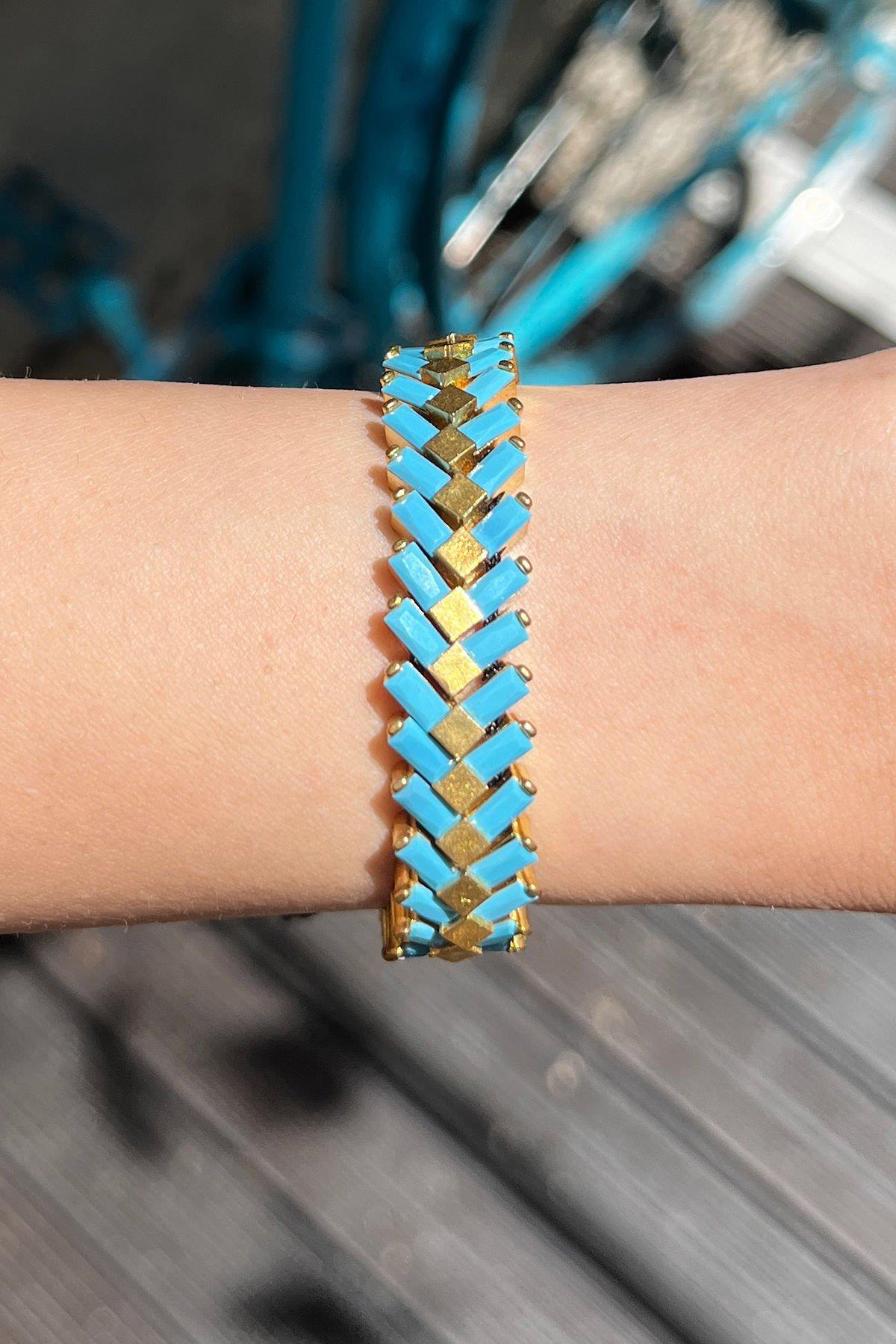 Üçgen Model Mavi Taşlı Bronz Bileklik By-8344