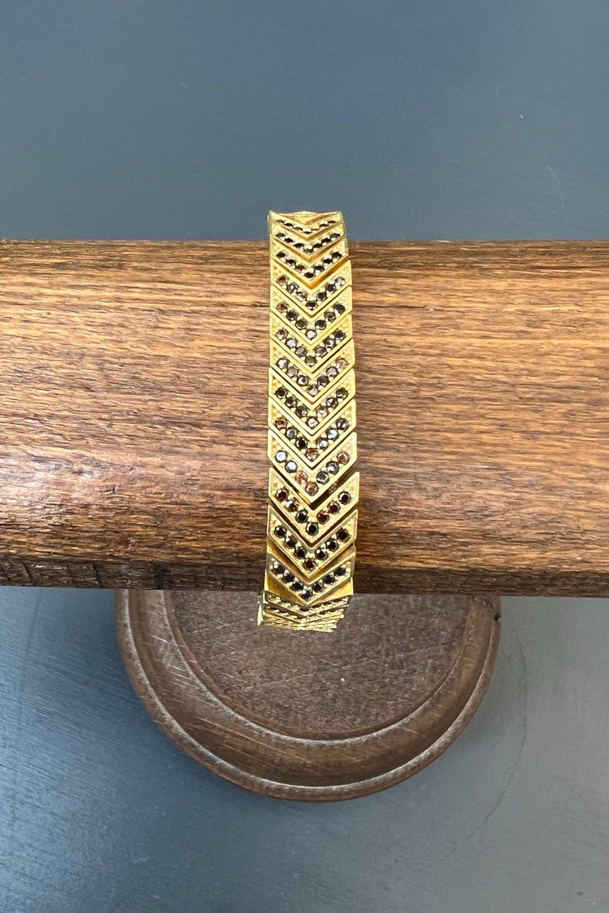 Üçgen Model Taşlı Bronz Bileklik By-6876