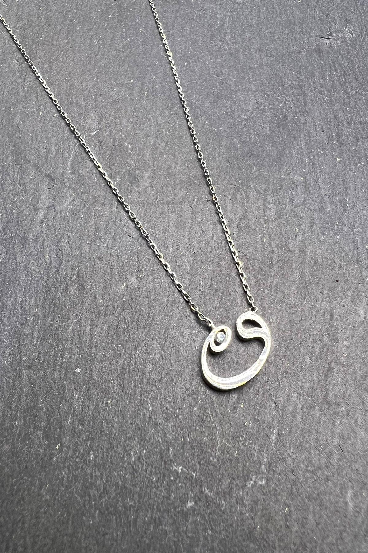 Vav Harfli Gümüş Kolye By-6447