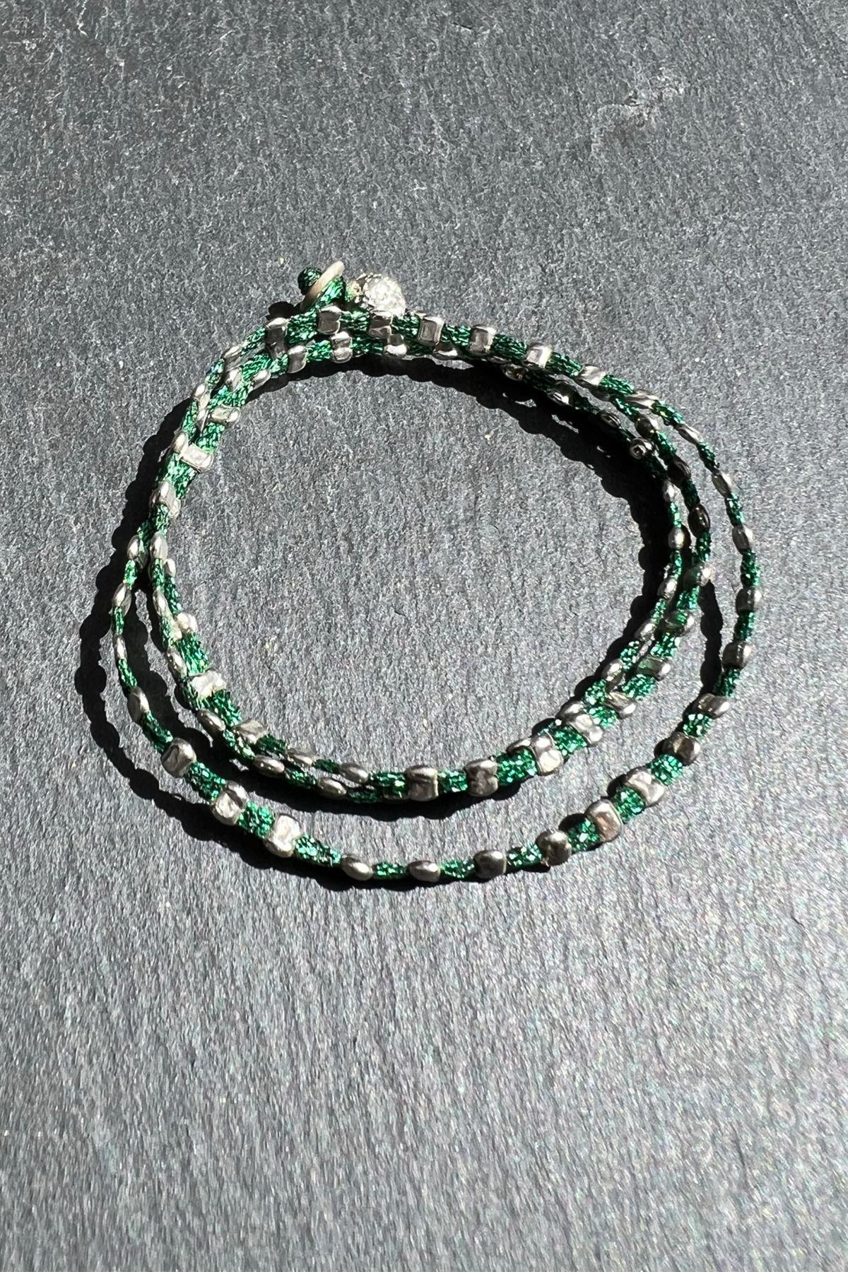 Yeşil Üç Dolamalı Ezme Gümüş Bileklik By-6180