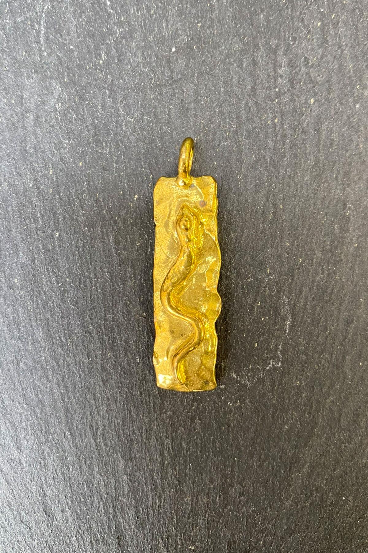 Yılan Desenli Şerit Bronz Kolye Ucu By-6202