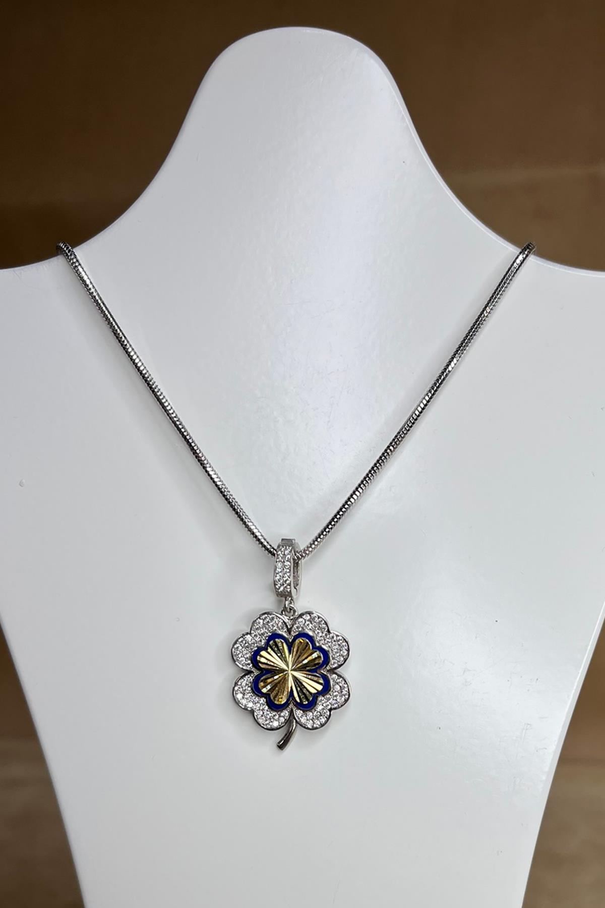 Yonca Model Taşlı Gümüş Kolye  By-8917