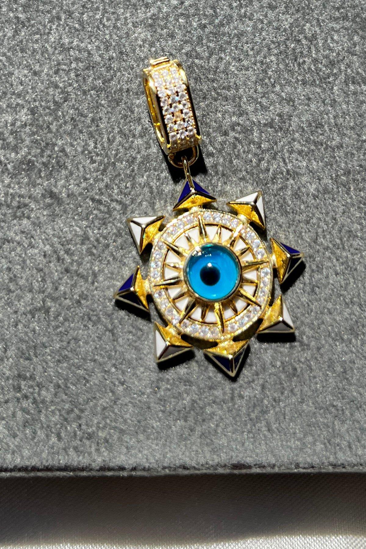 Yuvarlak Model Göz Detaylı Gümüş Kolye Ucu By-8356