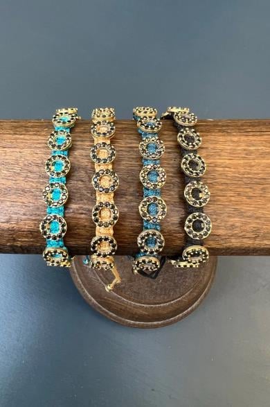 Yuvarlak Model Taşlı Bronz Bileklik By-6856