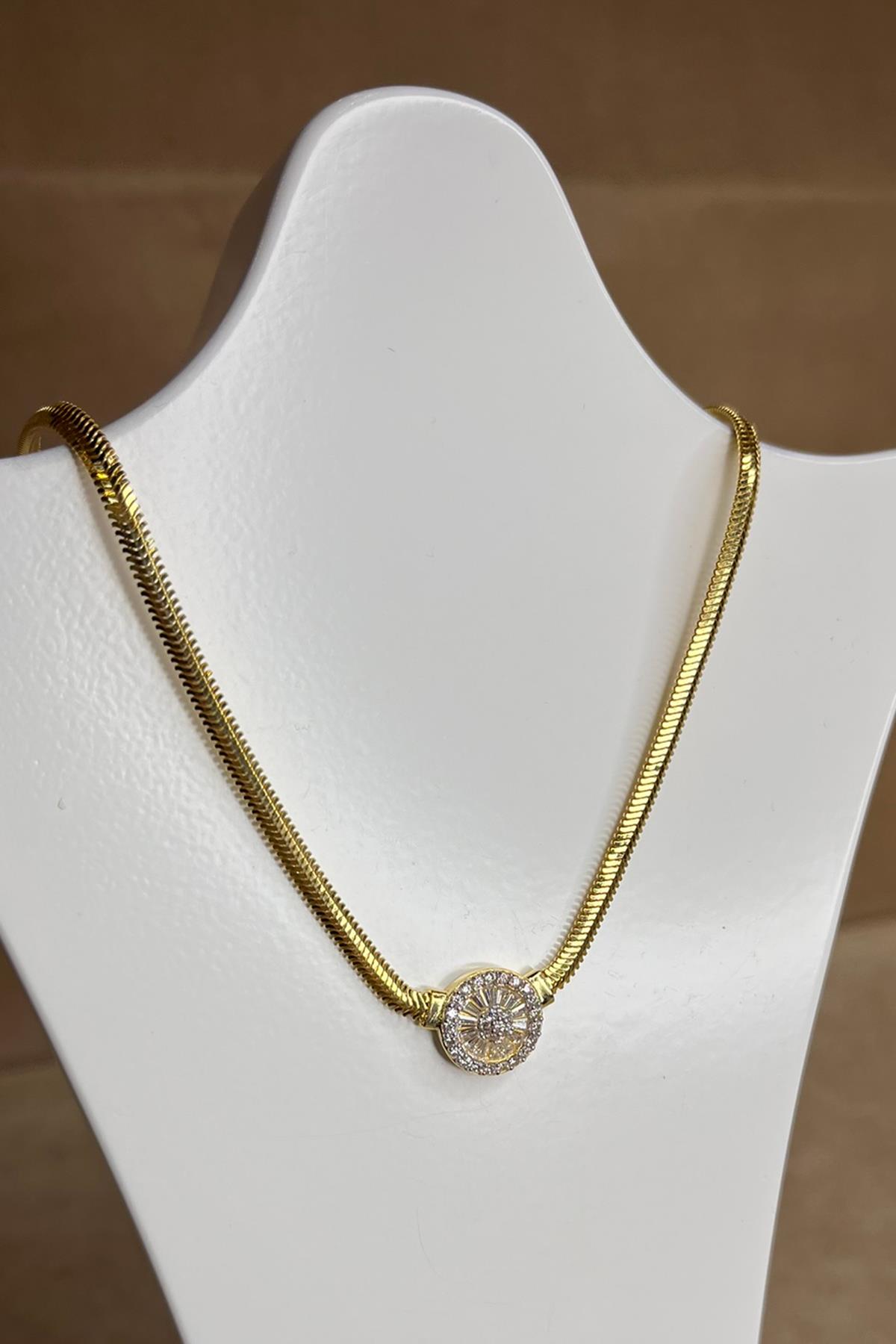 Yuvarlak Model Taşlı Gümüş Kolye By-8936