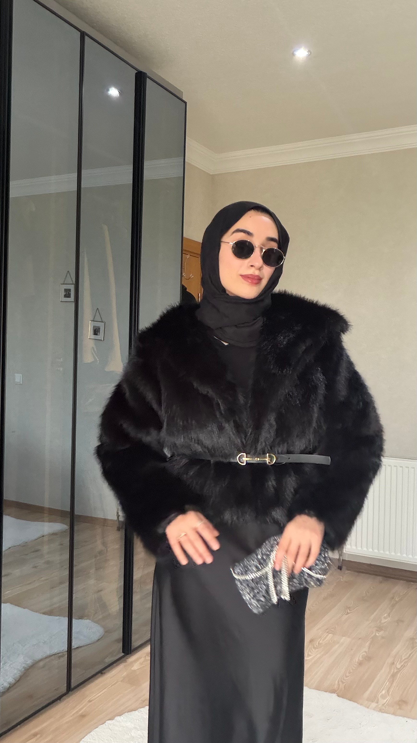 LOLİTA KÜRK 