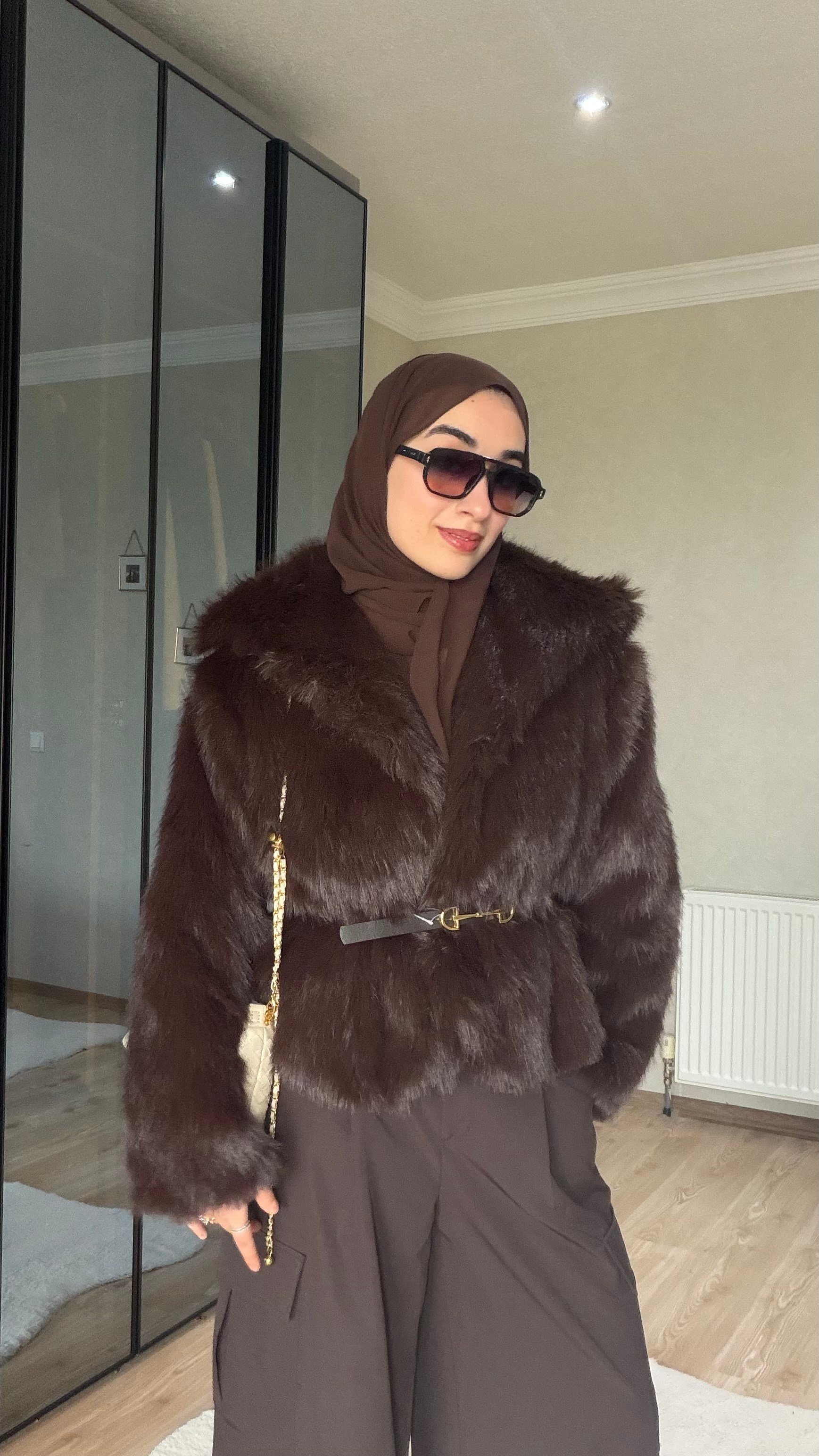 LOLİTA KÜRK 
