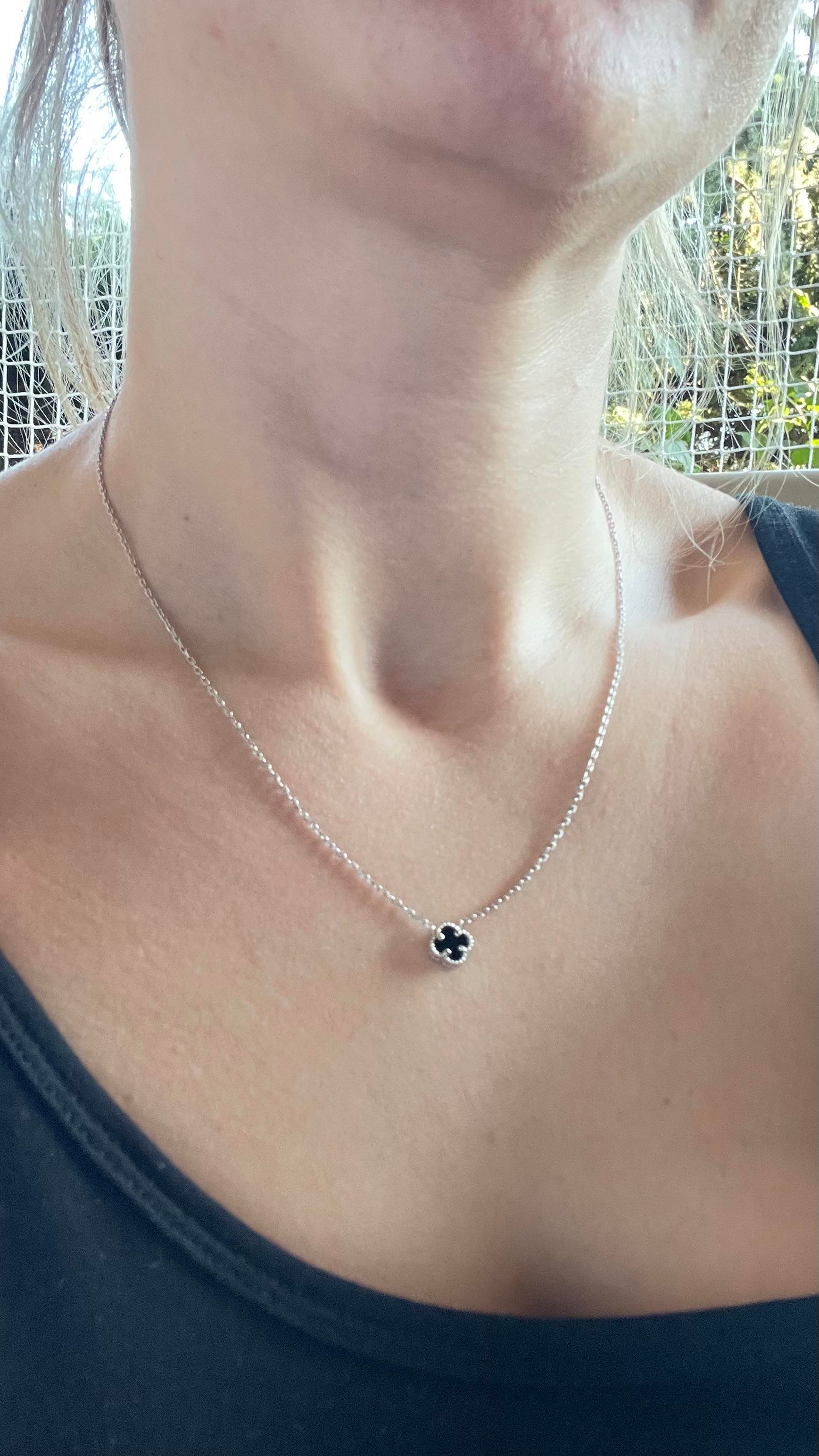 925 Ayar Mini Boy Siyah Yonca Kolye