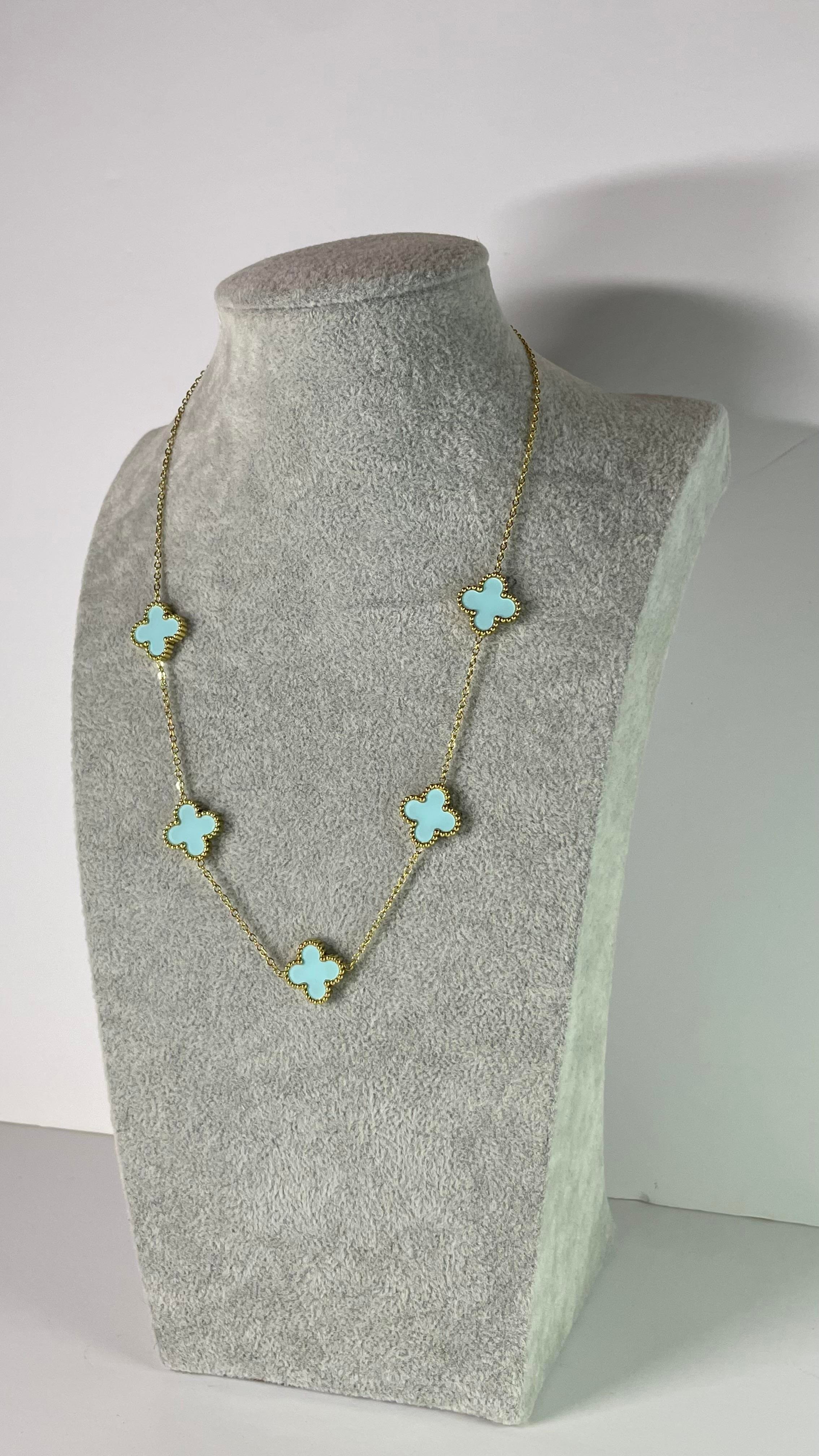 Çelik Açık Mavi Yonca Kolye