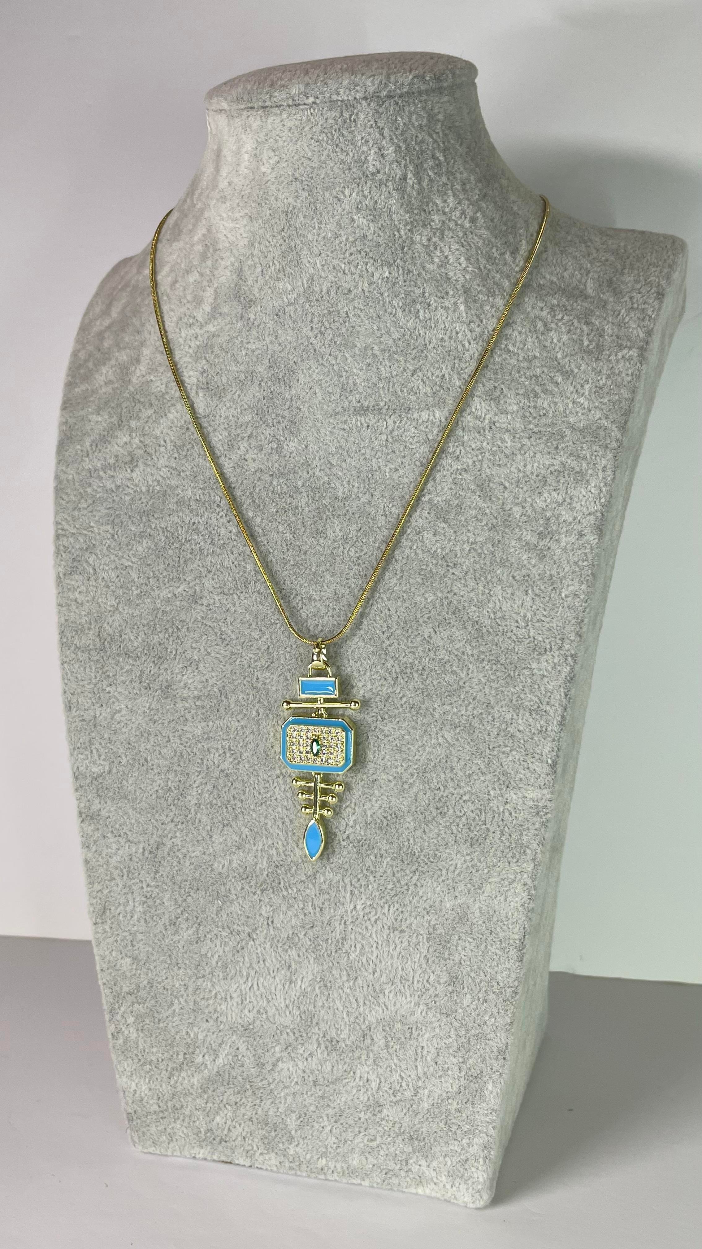 Çelik Füturistik Kolye