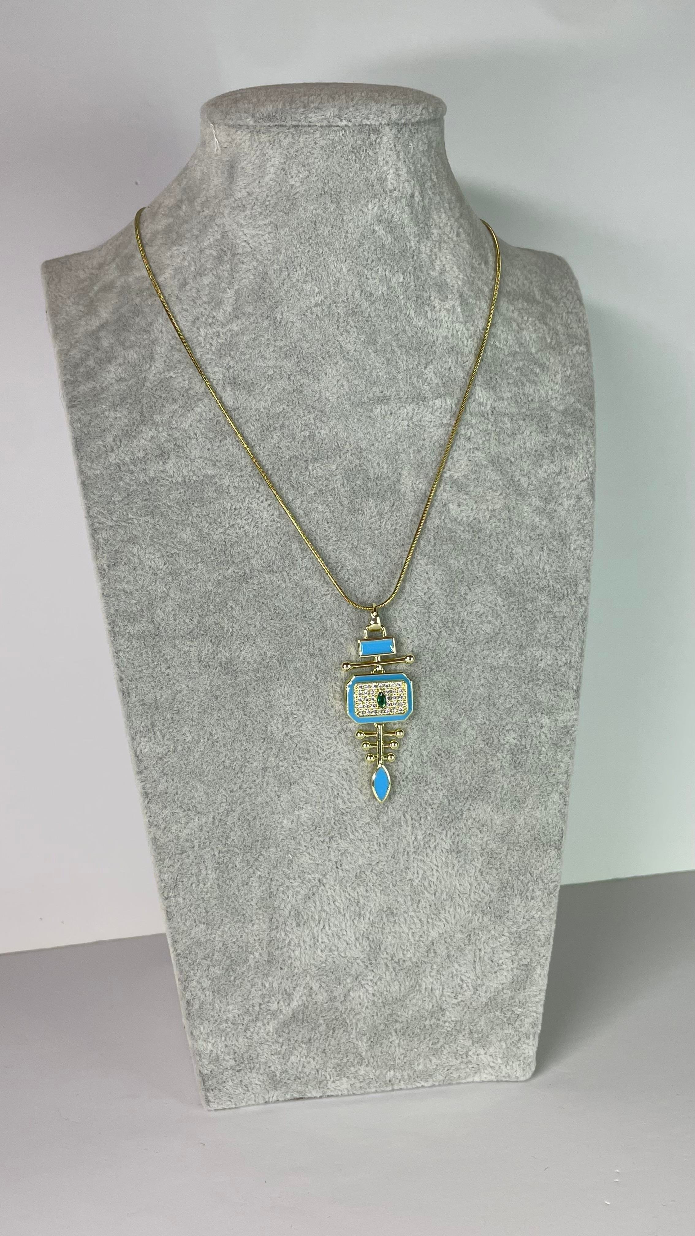 Çelik Füturistik Kolye