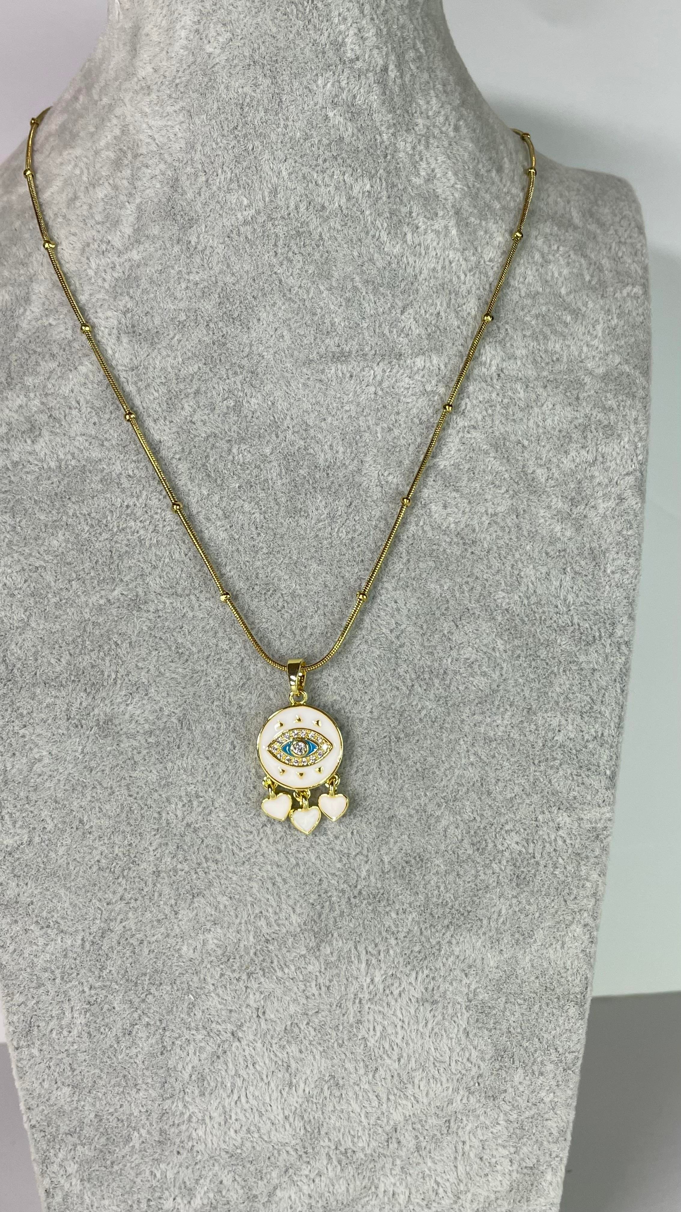 Çelik Kalp Sallantılı Nazar Kolye