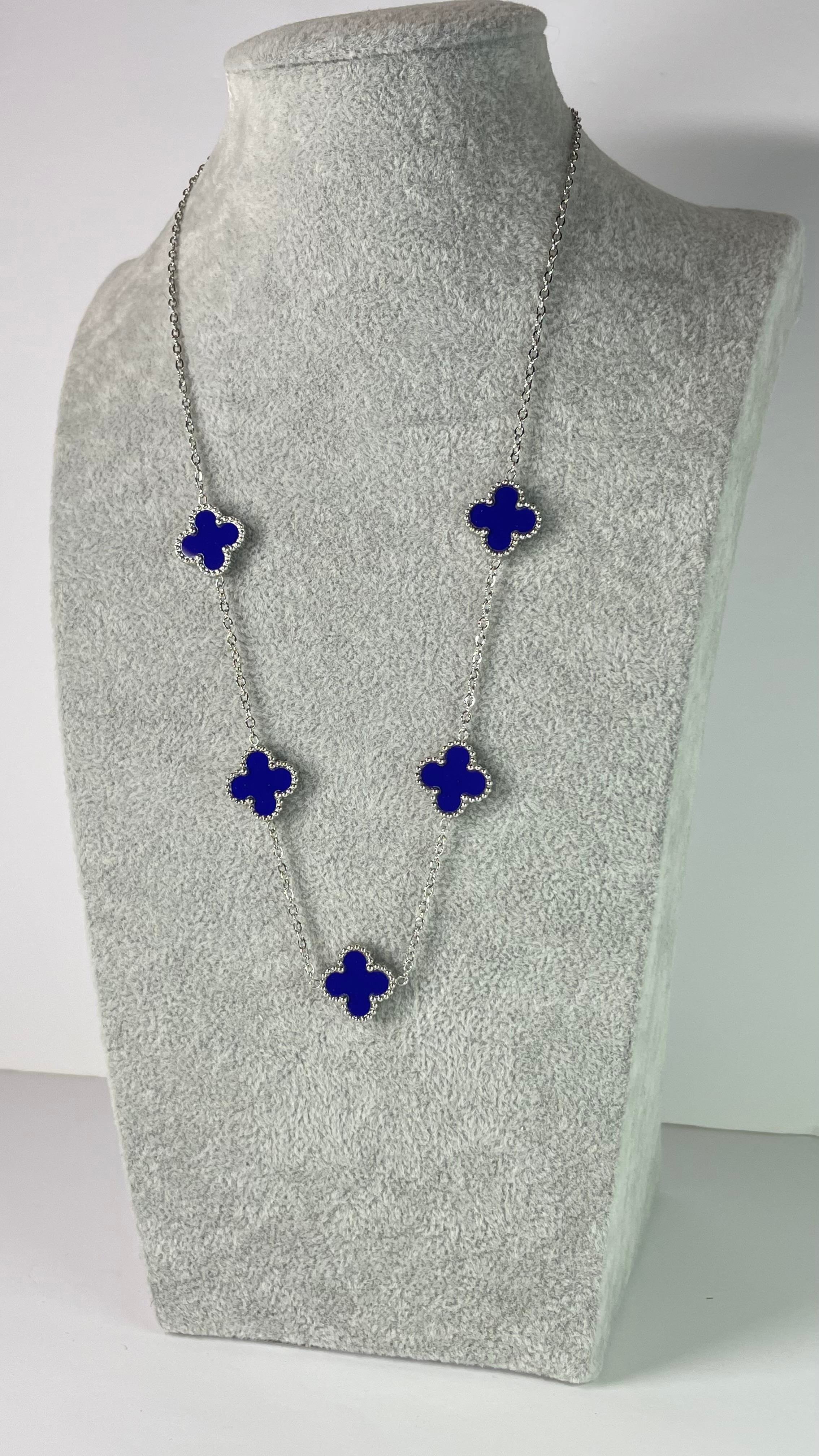 Çelik Yonca Lacivert Silver Kolye