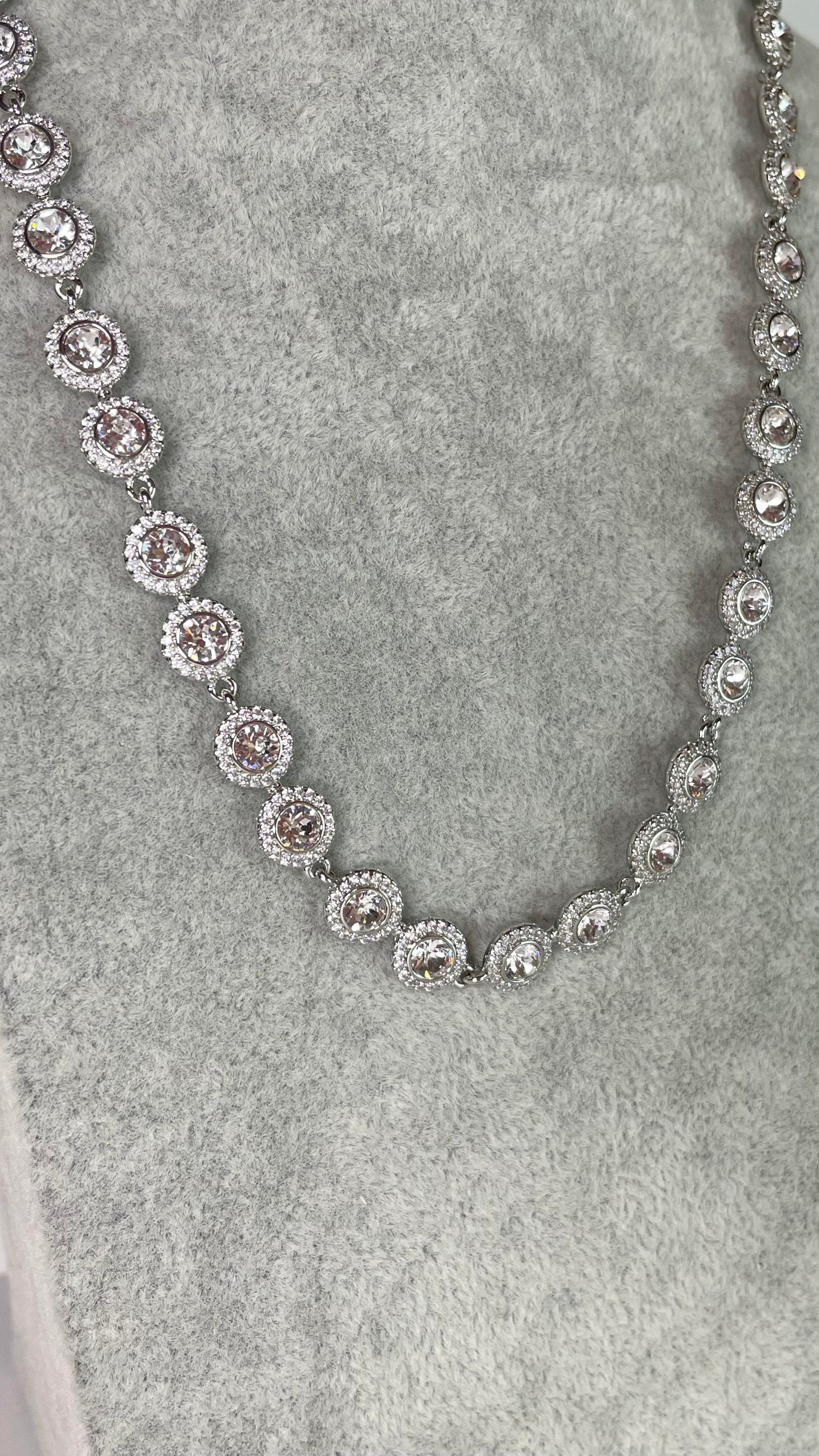 Full Taşlı Silver Renk Kolye