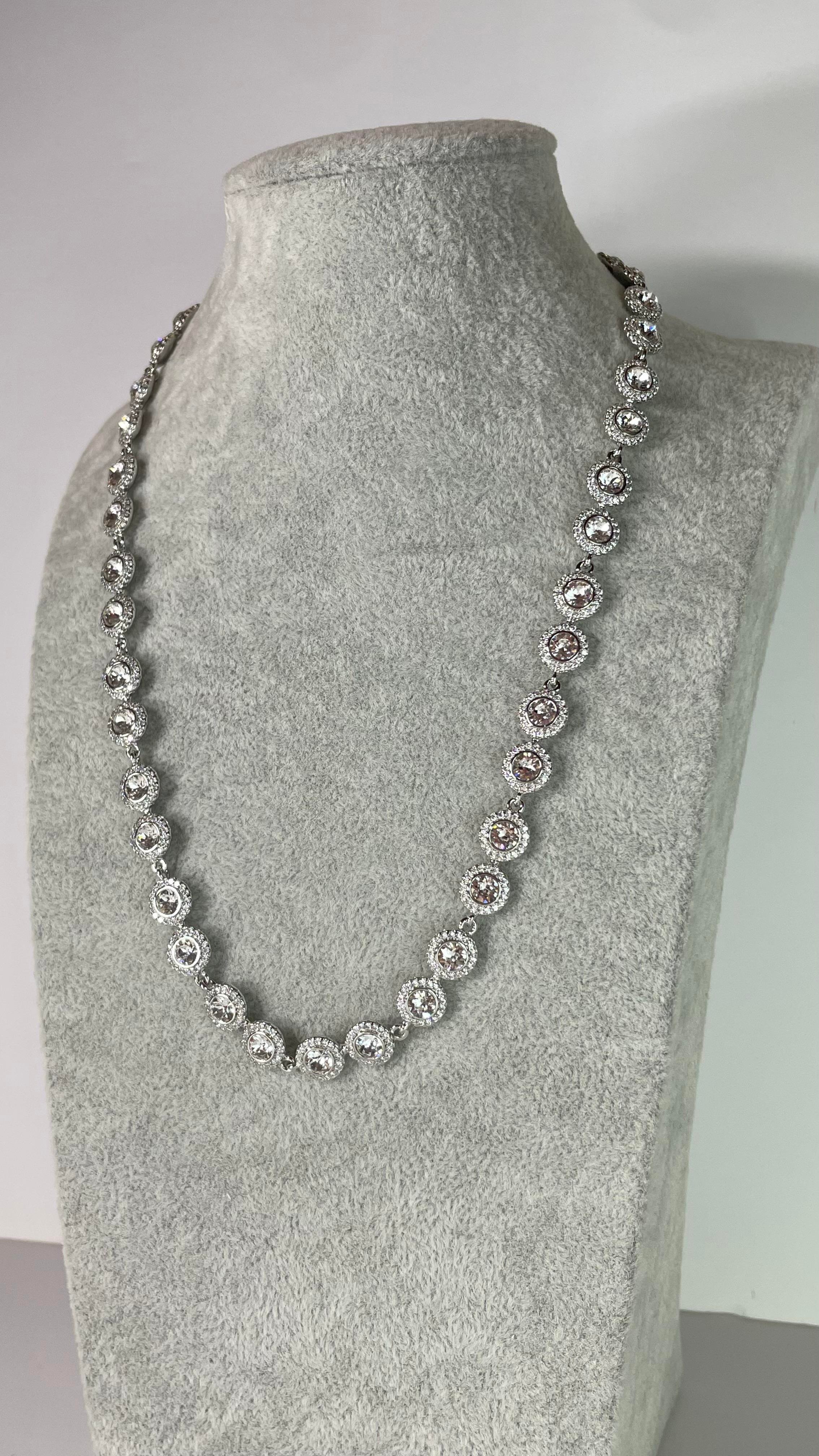 Full Taşlı Silver Renk Kolye