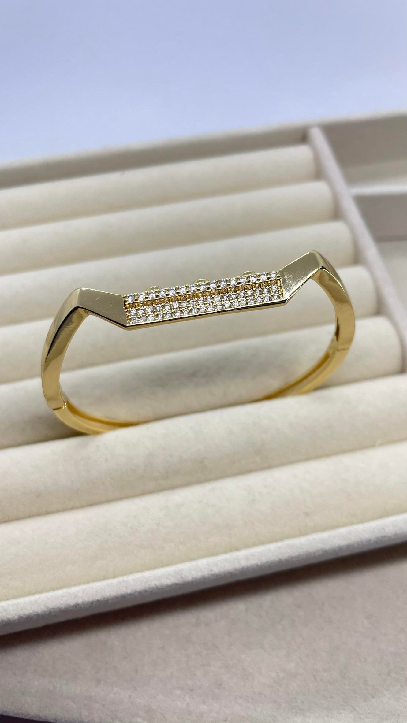 Galaxy Kelepçe Bileklik