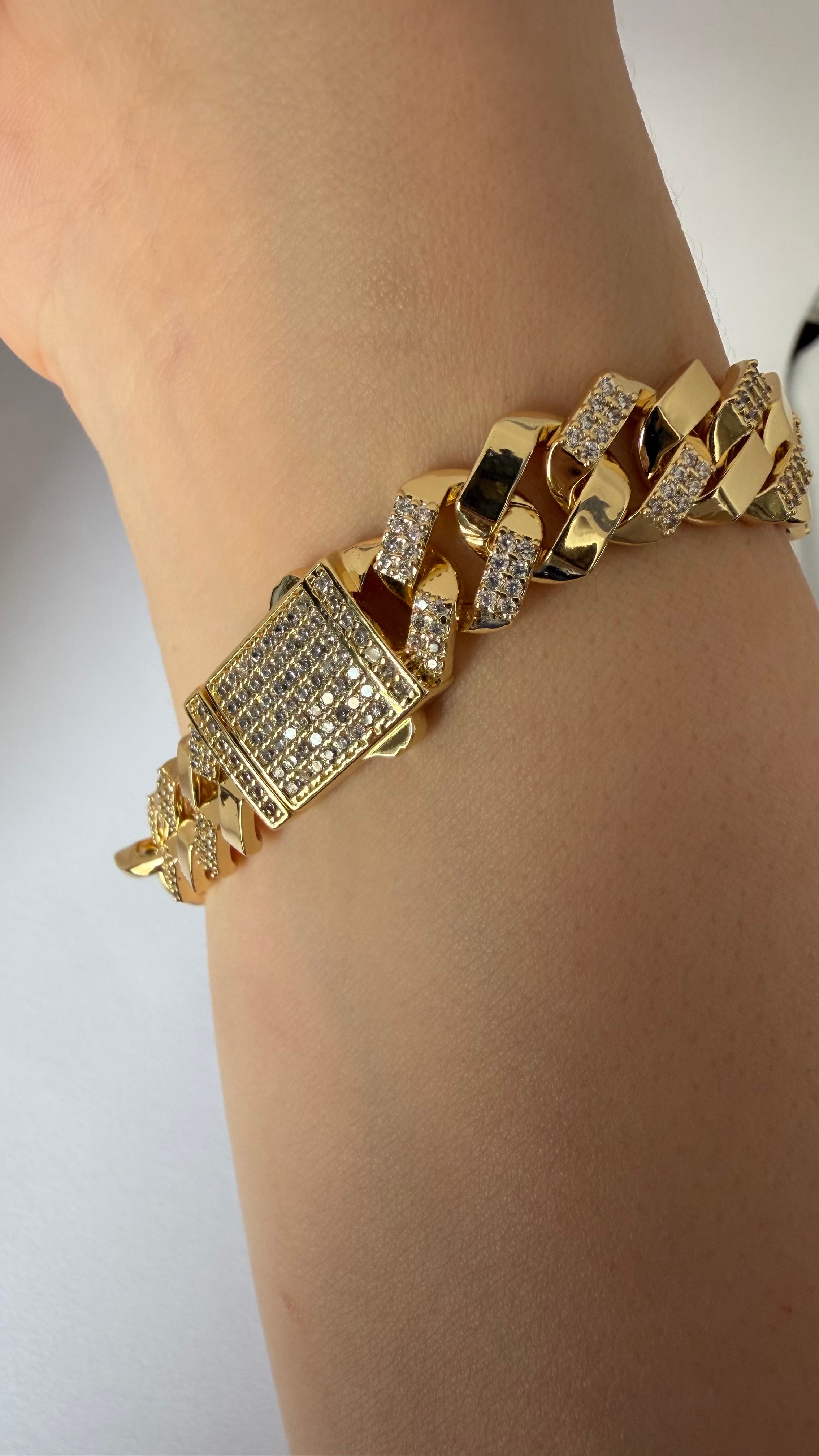 Gold Gurmet 14K Kaplamalıdır Kilit Full Taşlı Bileklikler 