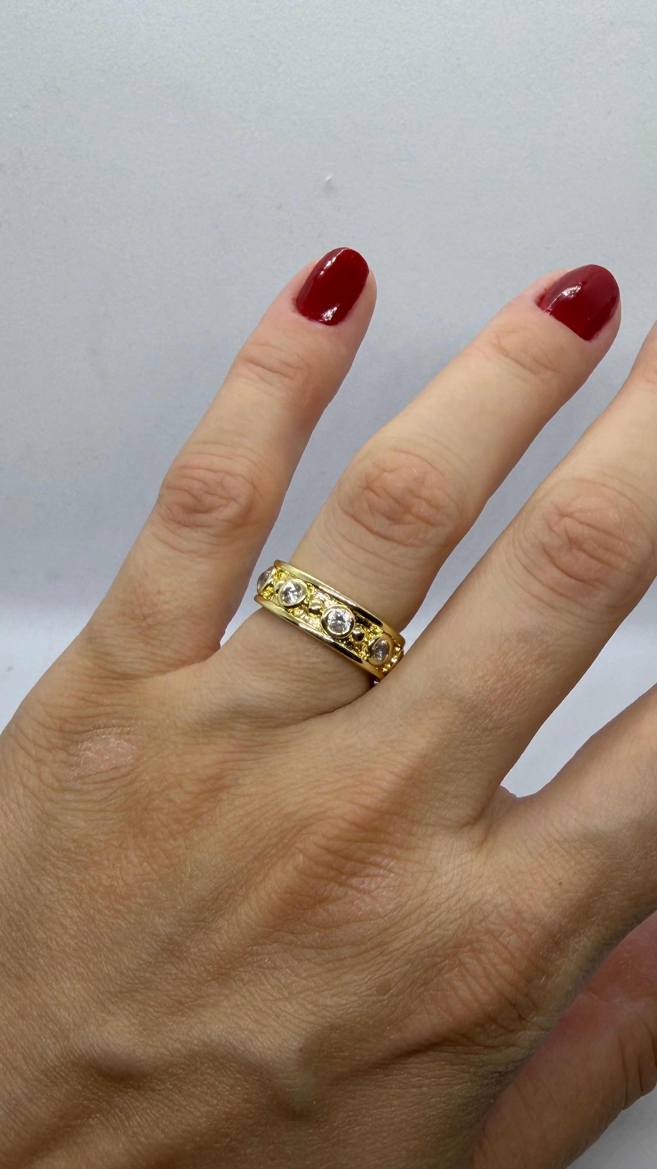 Gold Renk Mini Taşlı Ayarlanabilir Yüzük 