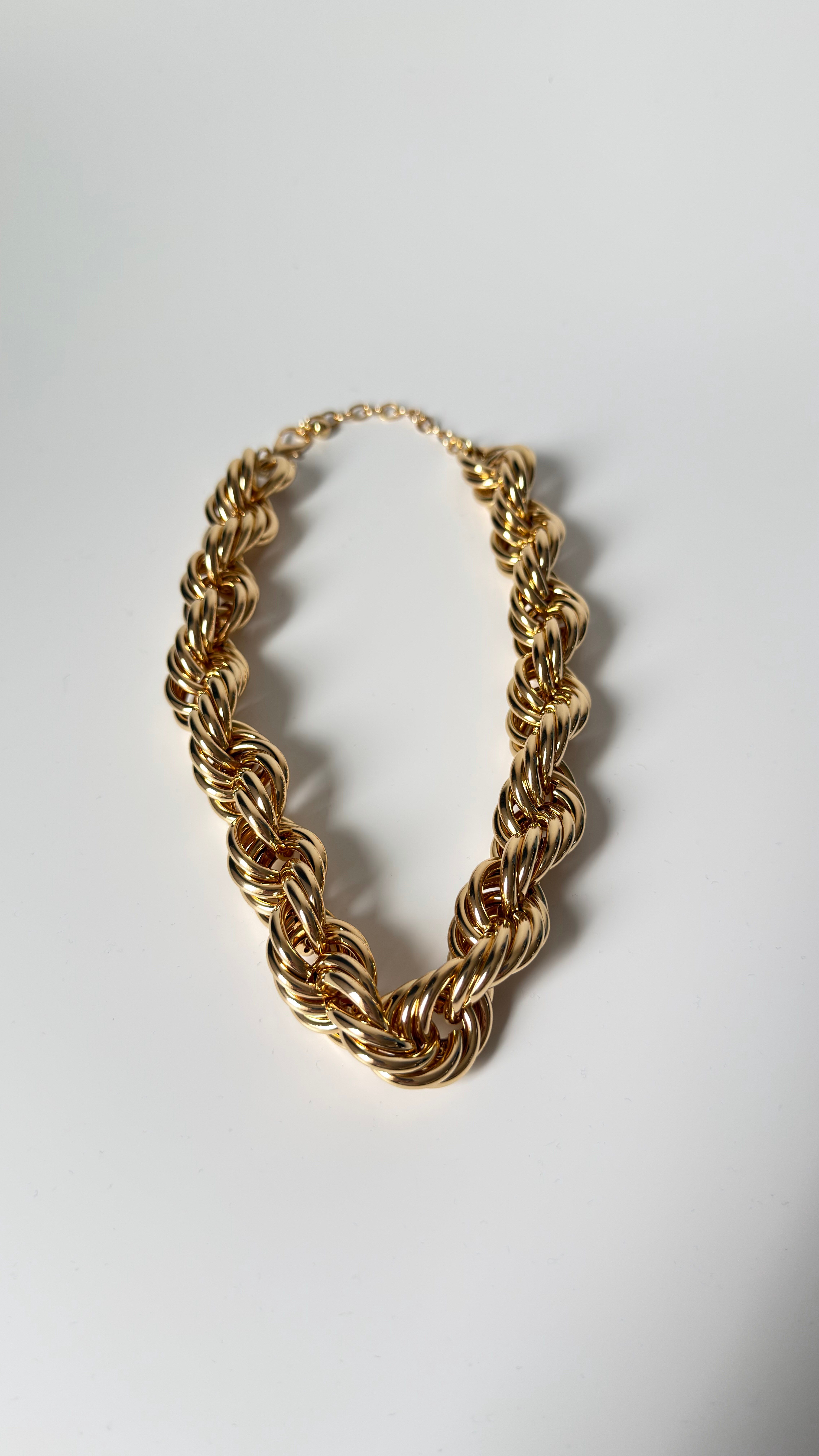 Gold Renk Sarmal Kolye