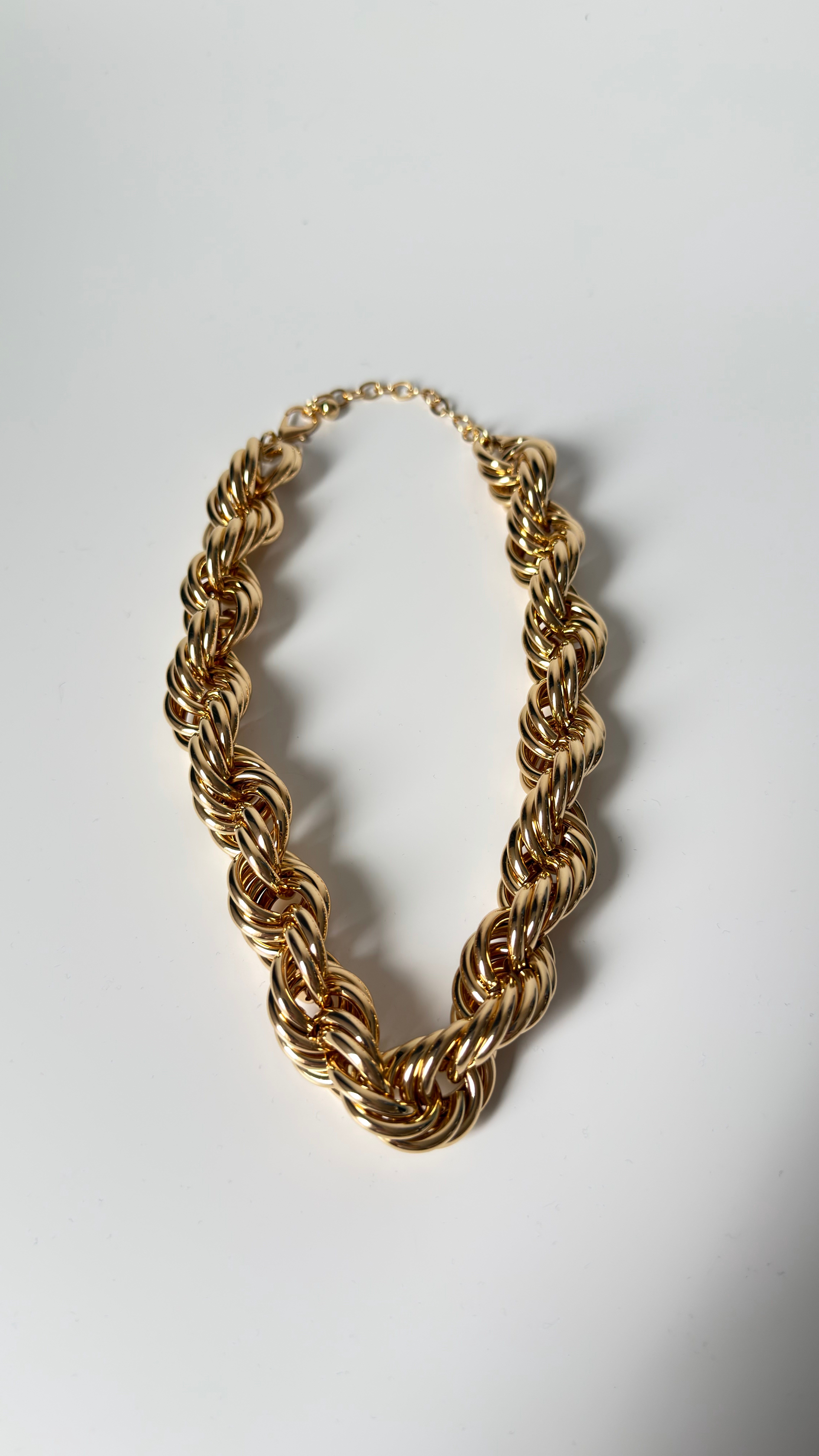 Gold Renk Sarmal Kolye