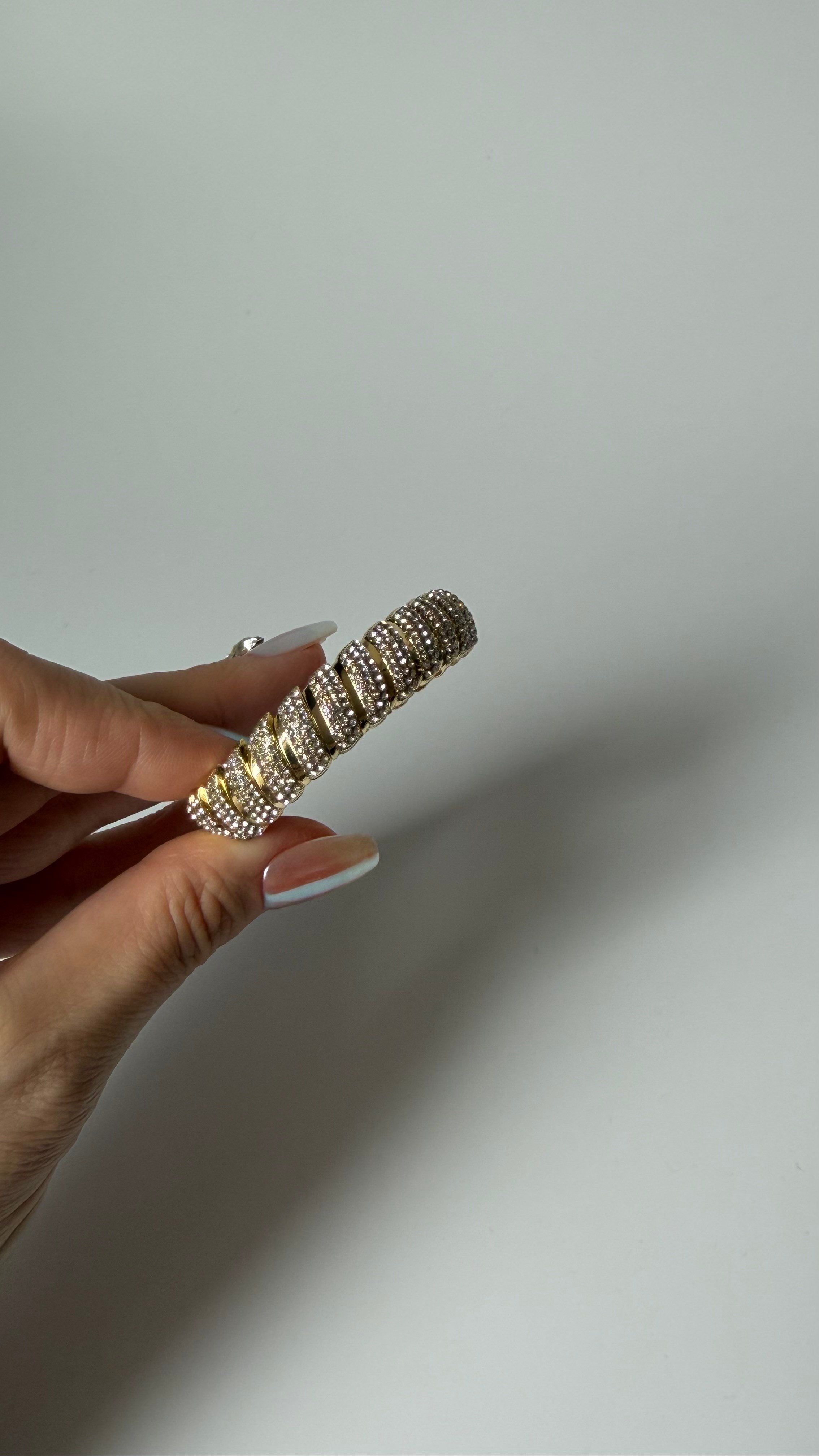 Gold Renk Taşlı Lastikli Bileklik