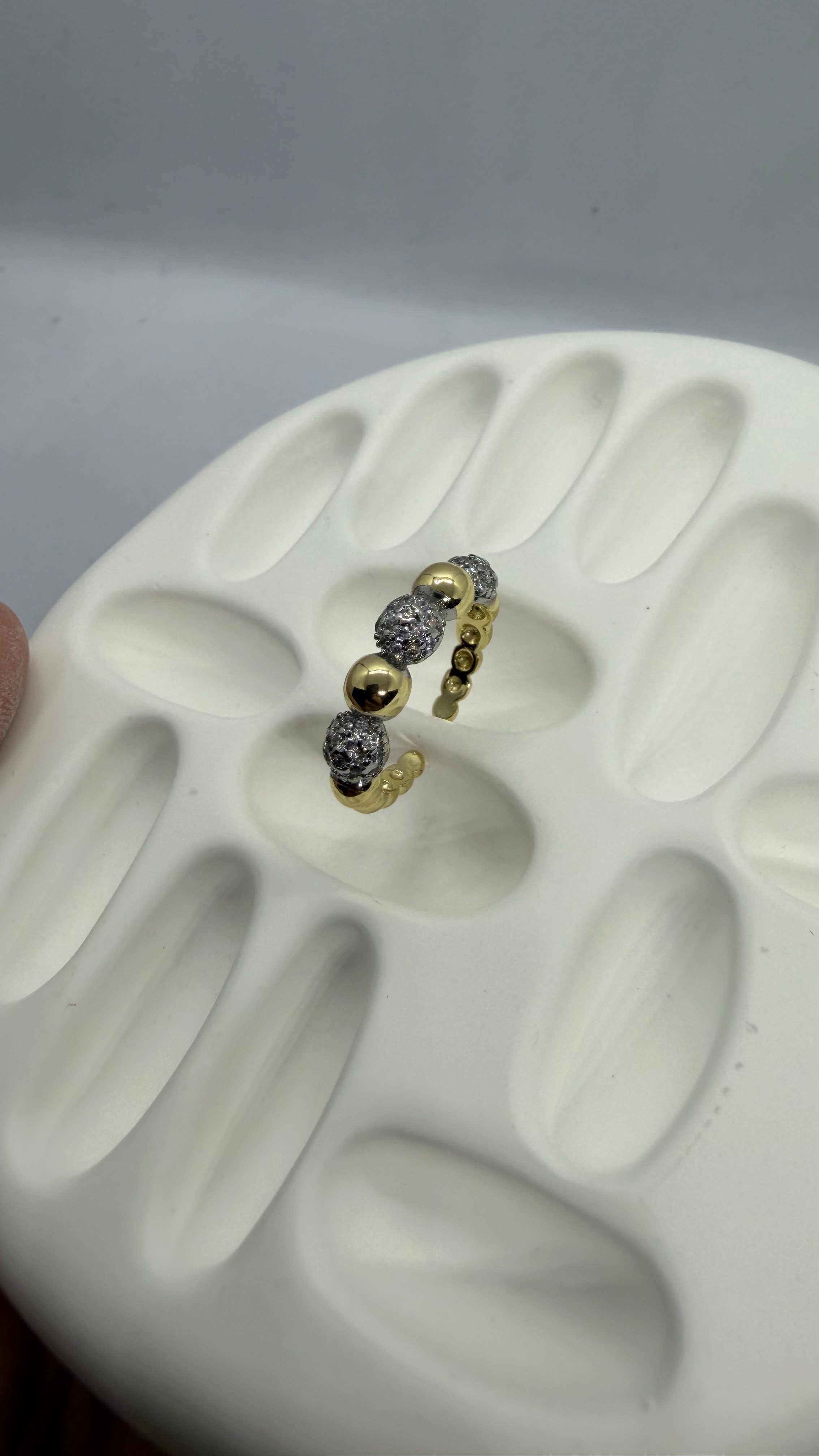 Gold Top Detaylı Taşlı Ayarlanabilir Yüzük 