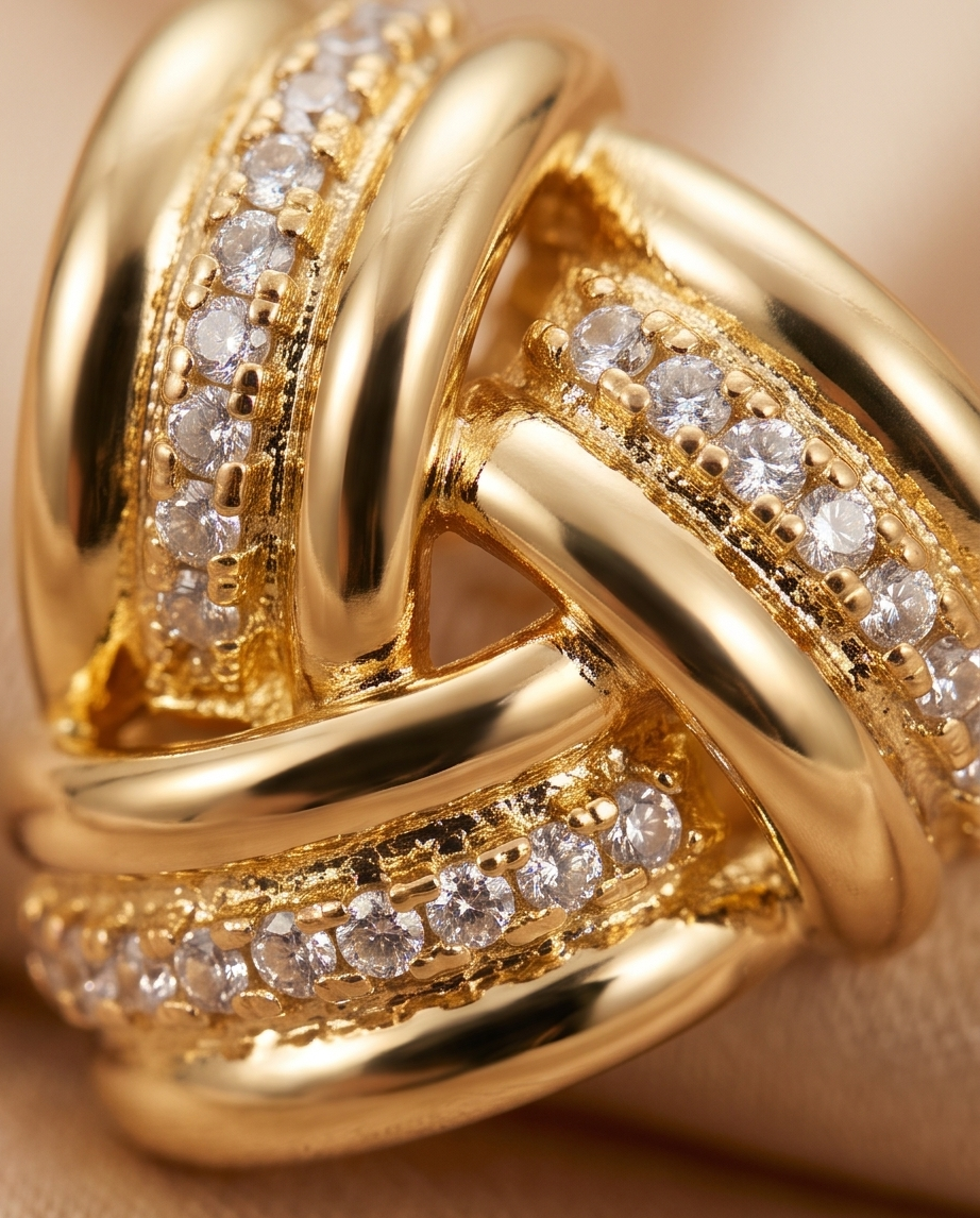 Gold Üçgen Küpe