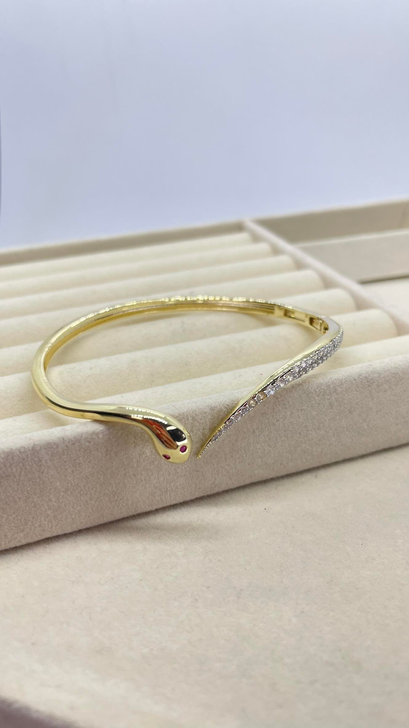 Gold Yılan Kelepçe