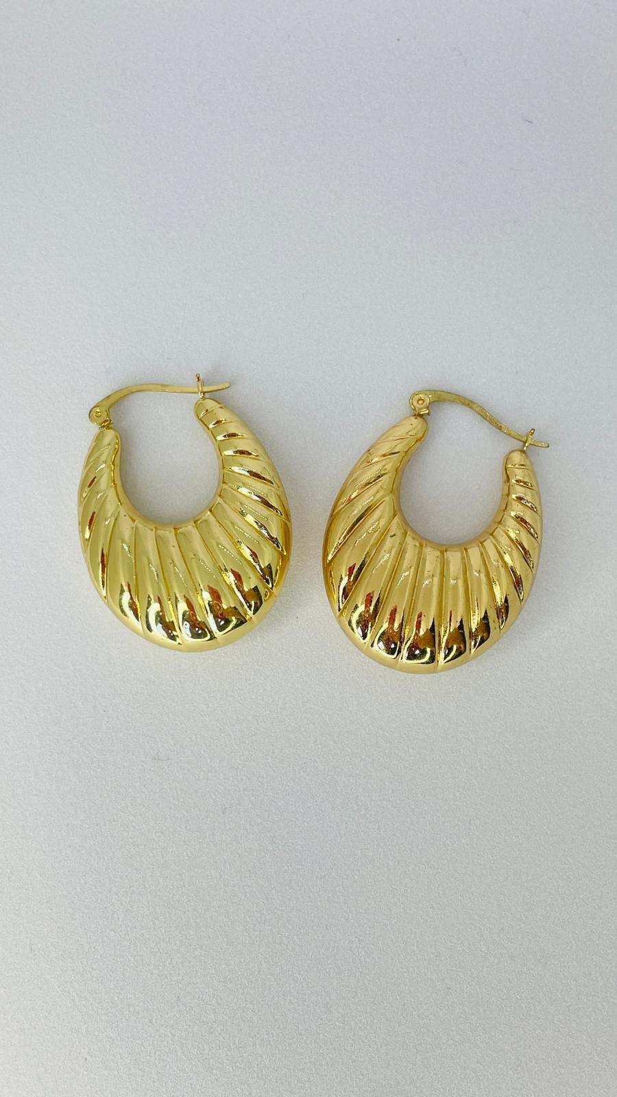 İstiridye Gold Halka Küpe