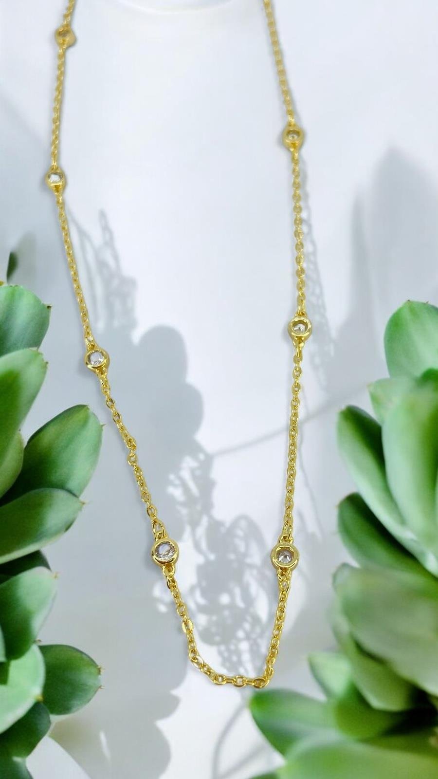 İthal Marka Mini Taş Detaylı Kolye