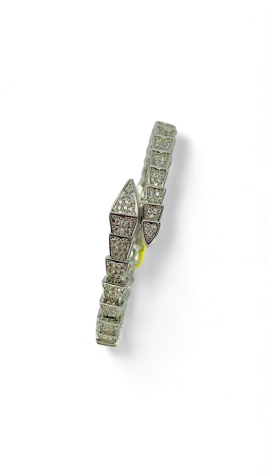 İthal Yılan Taşlı  Kelepçe