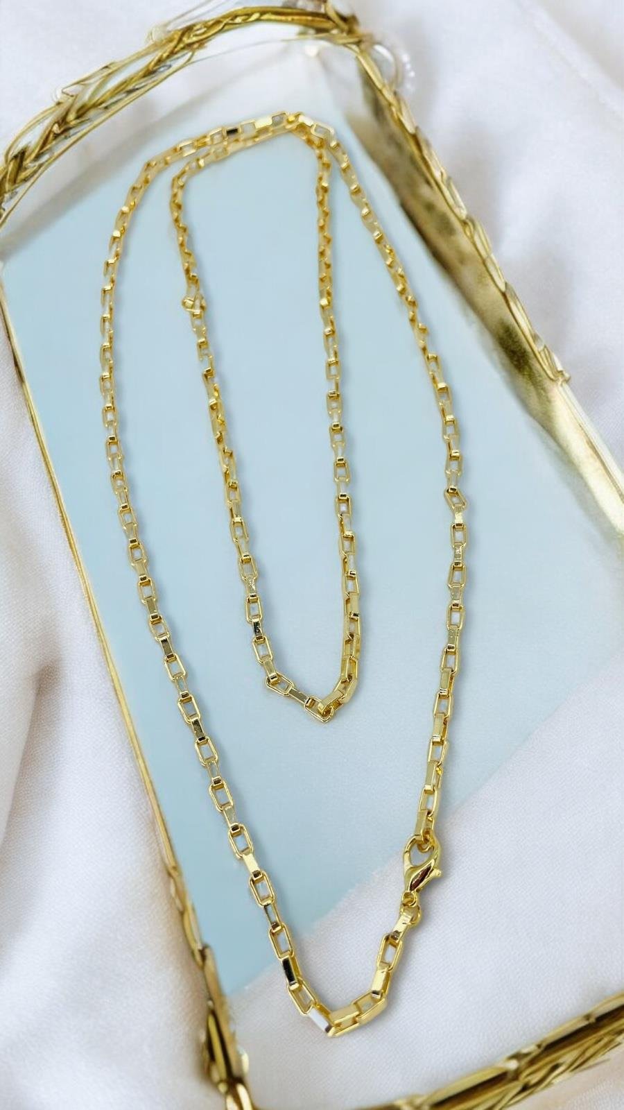 Kalın Dikdörtgen Zincirli Uzun Kolye 