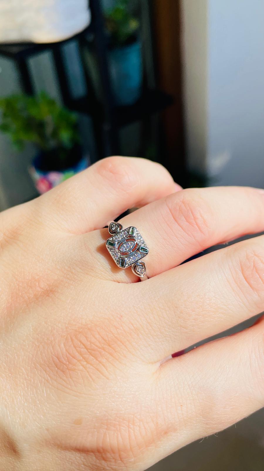 Kare Minimal Yeşil Taşlı Ayarlanabilir Yüzük