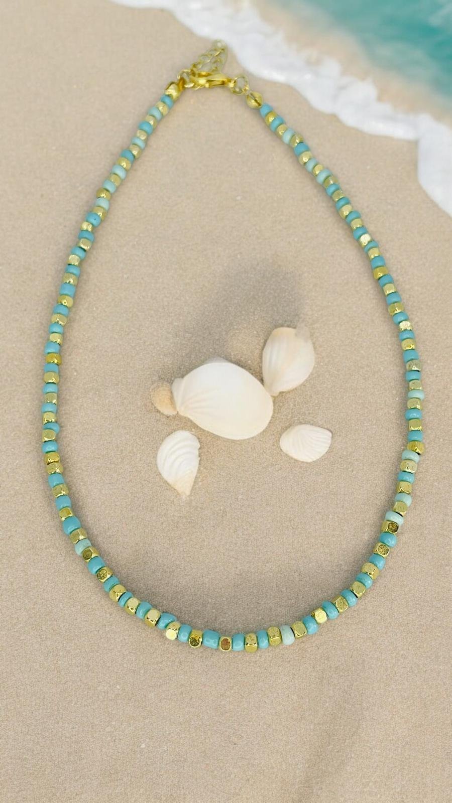 Kum Boncuklu Kolye Choker