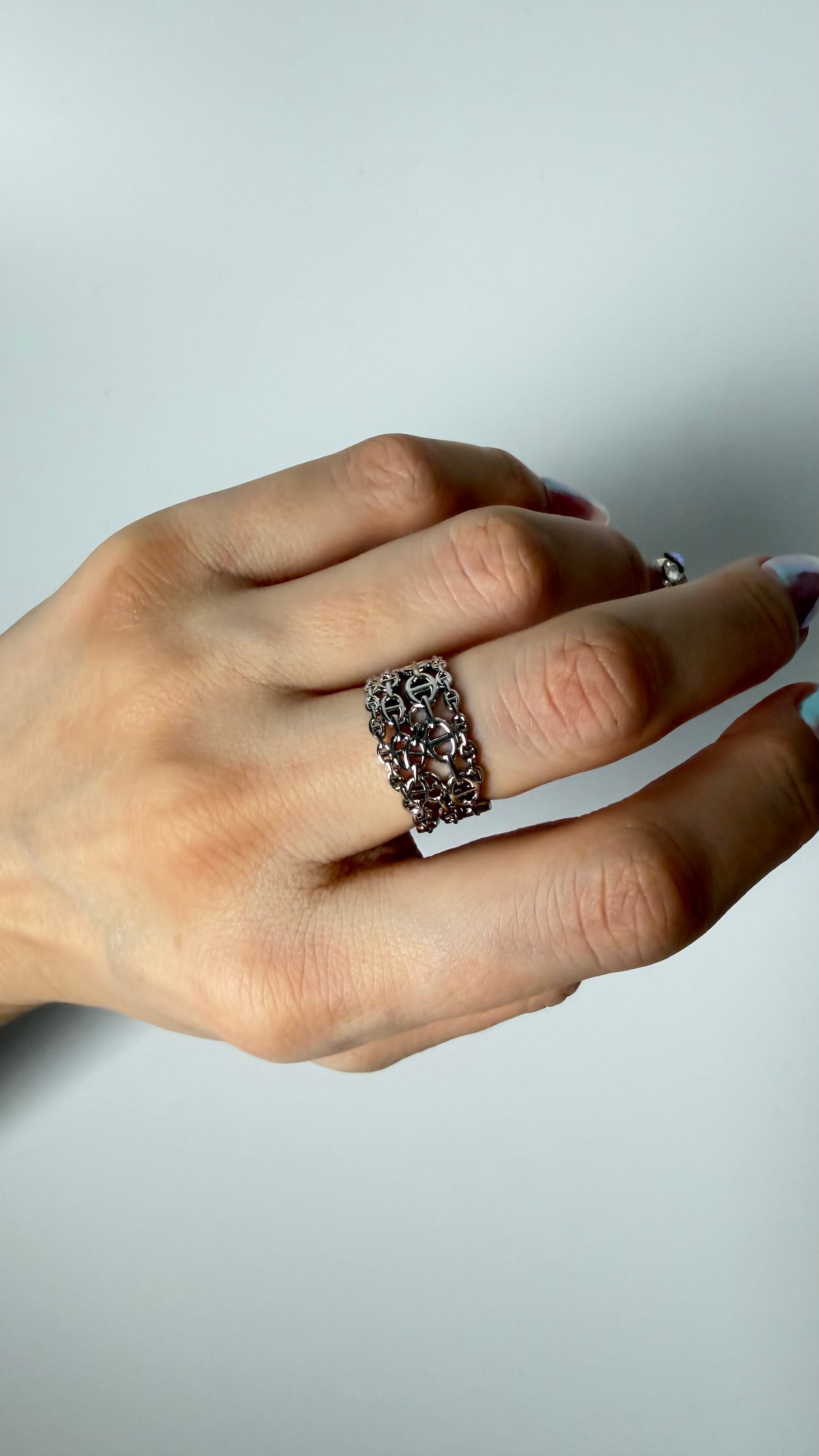 Minimal Zincir Detaylı Silver Renk Yüzük