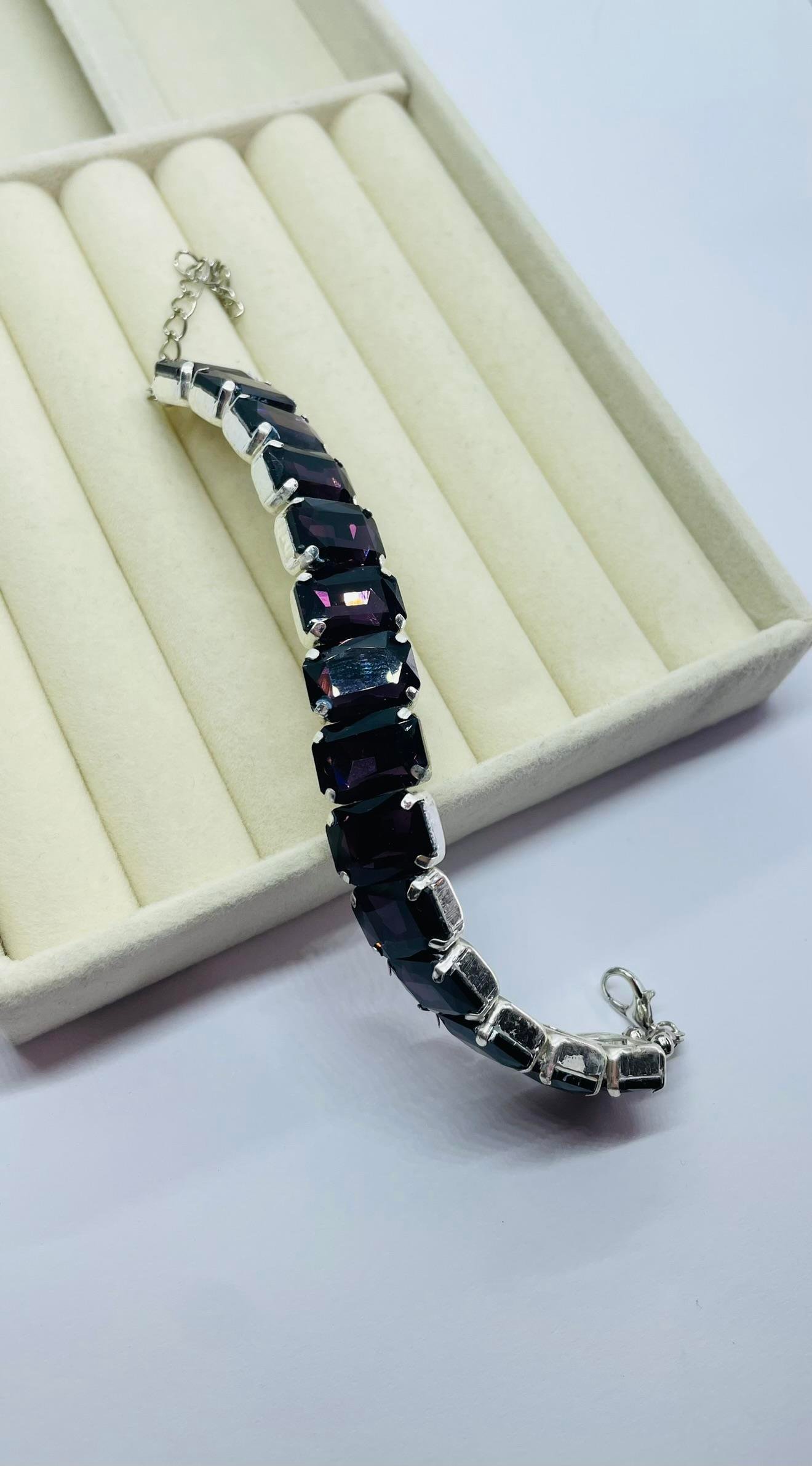 Mor Swa Taşlı Bileklik