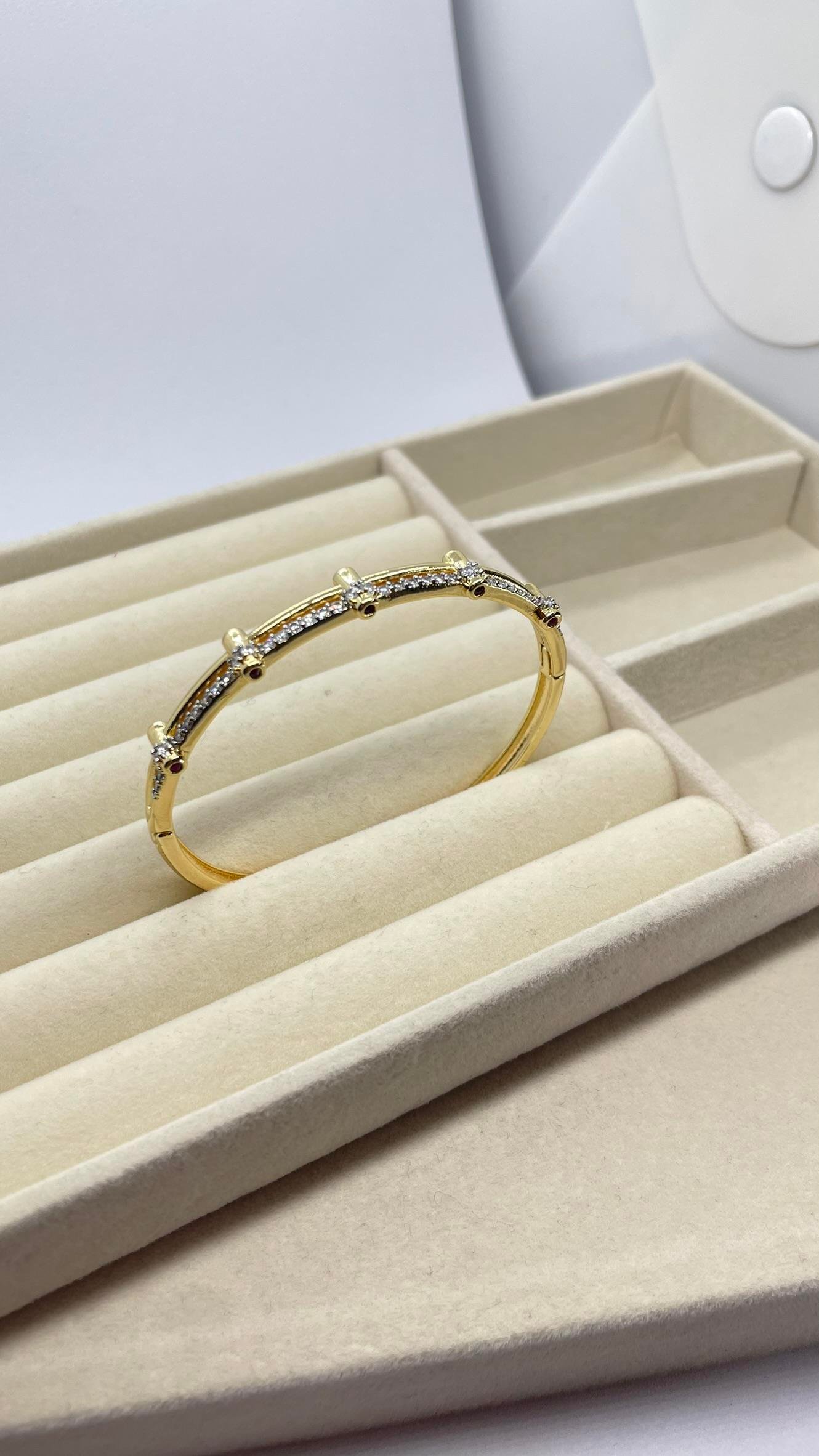 Ottoman Seri Kelepçe Bileklik