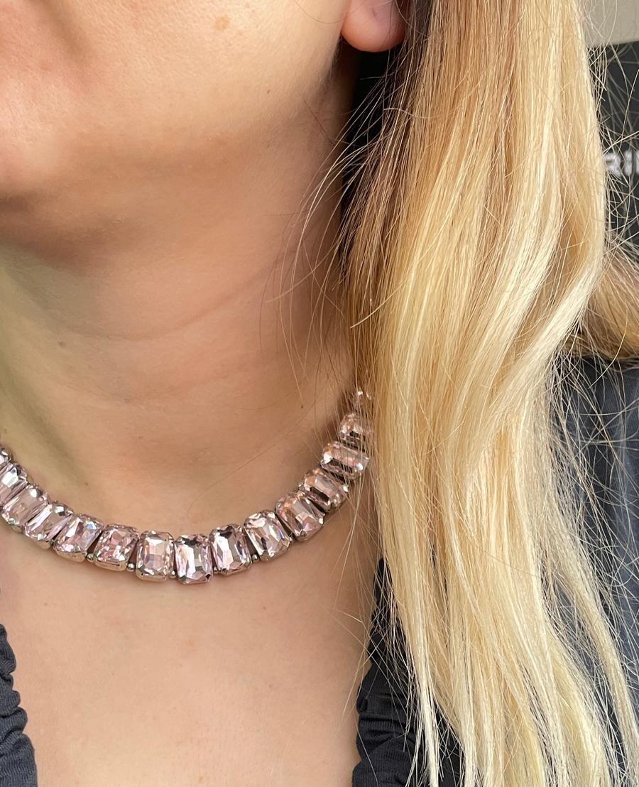 Pembe Büyük Swa Taşlı Choker Kolye