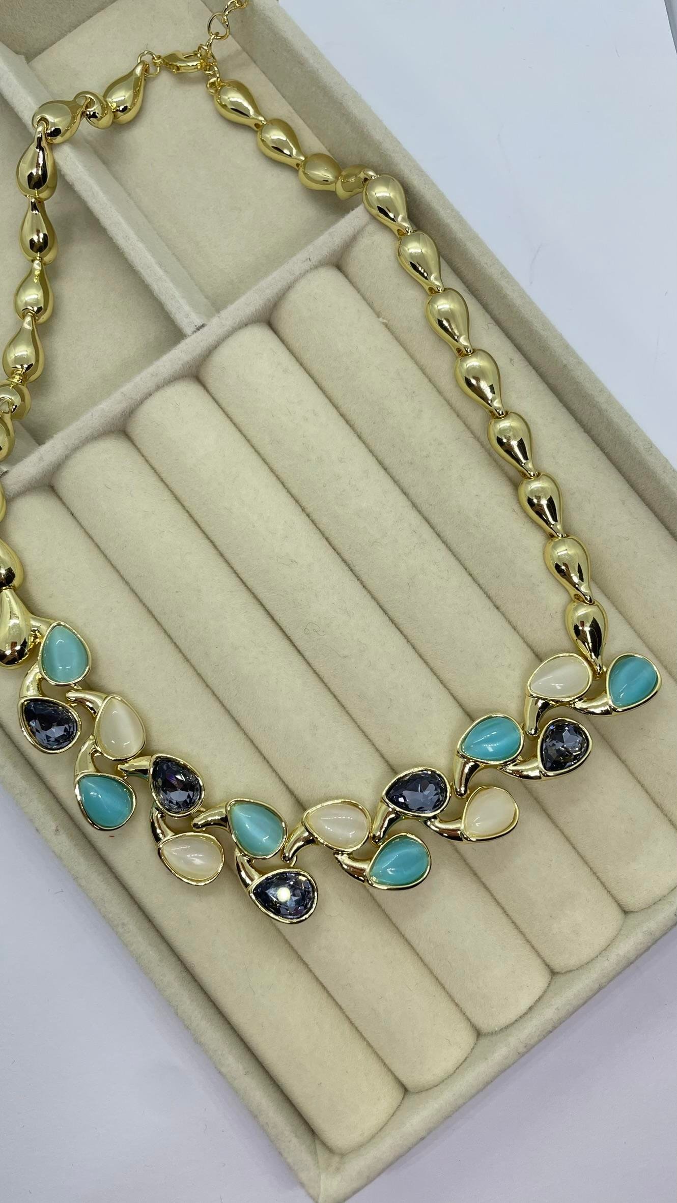 Premium Seri Damla Mavi Taşlı Kolye