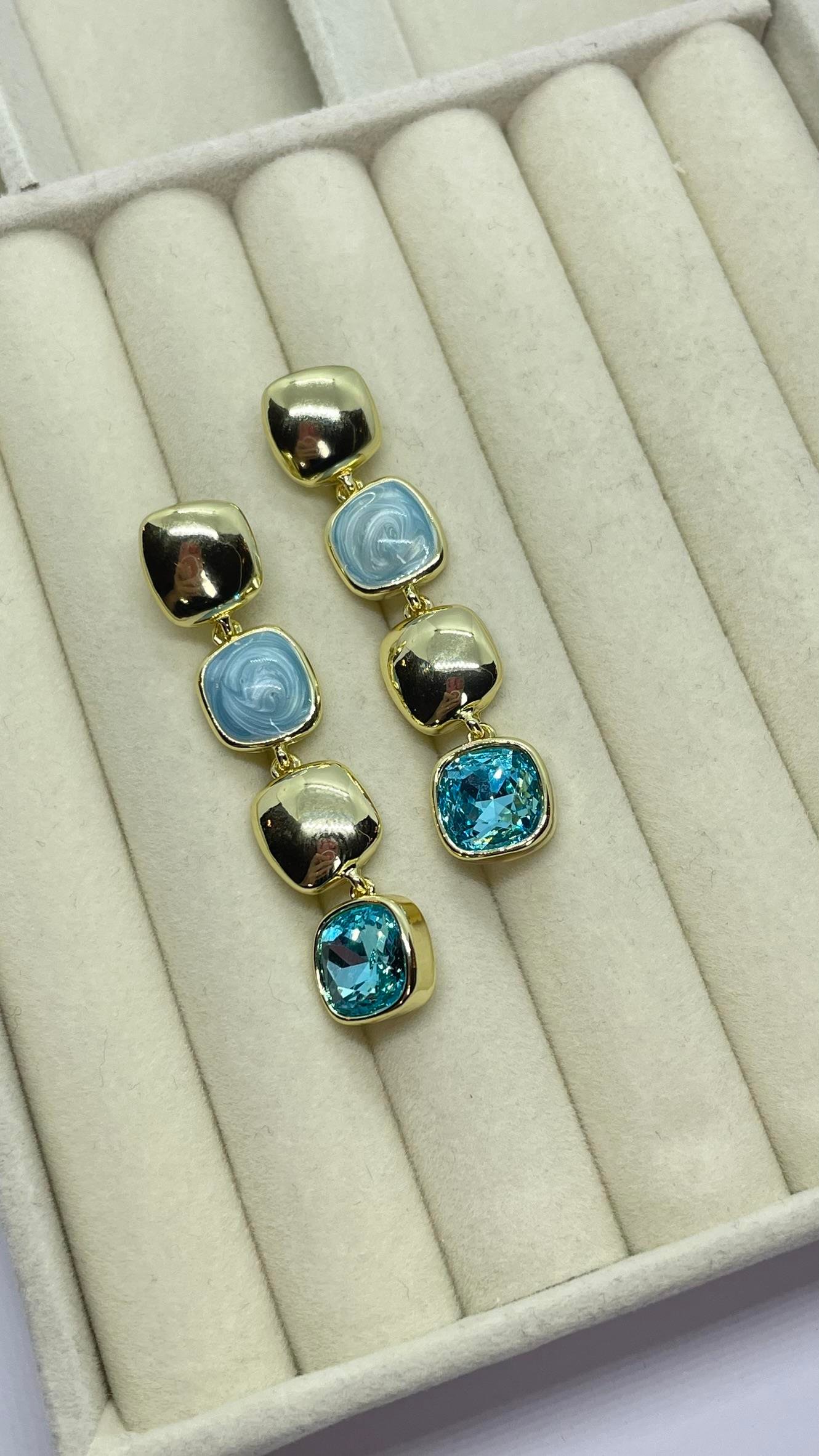 Premium Seri Gold-Turkuaz Taşlı Küpe