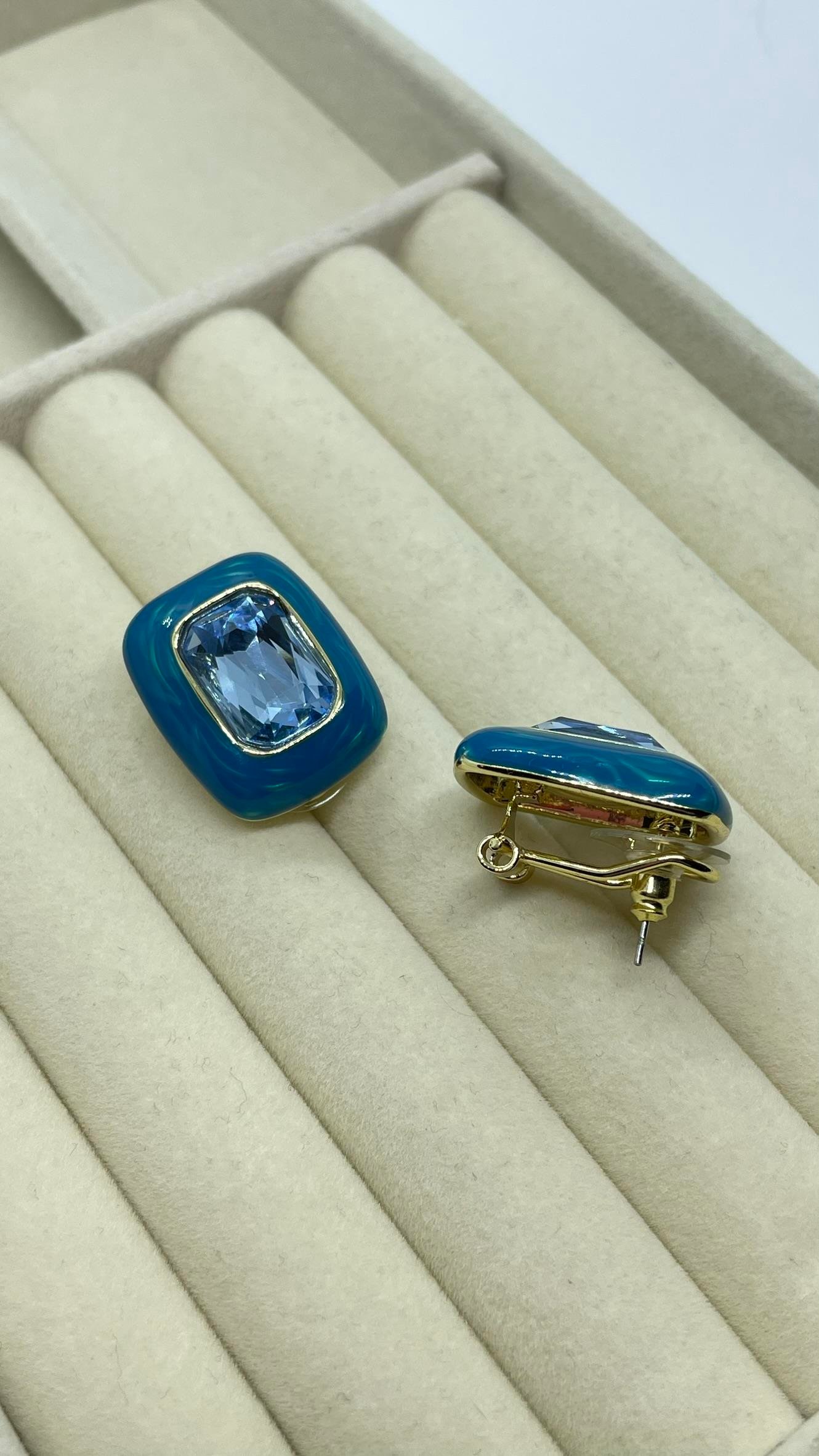 Premium Seri Lacivert Küpe